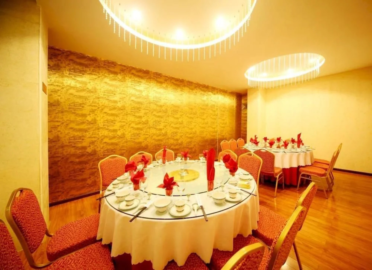 Tengchong Shun Xing Business Hotel