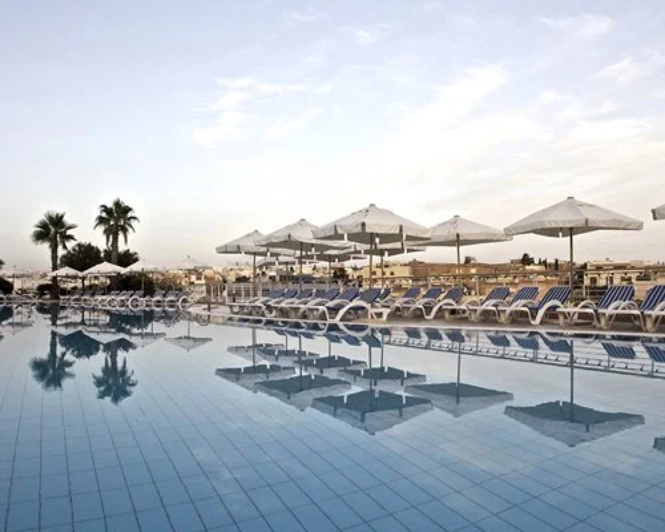 Diamond Suites On Malta
