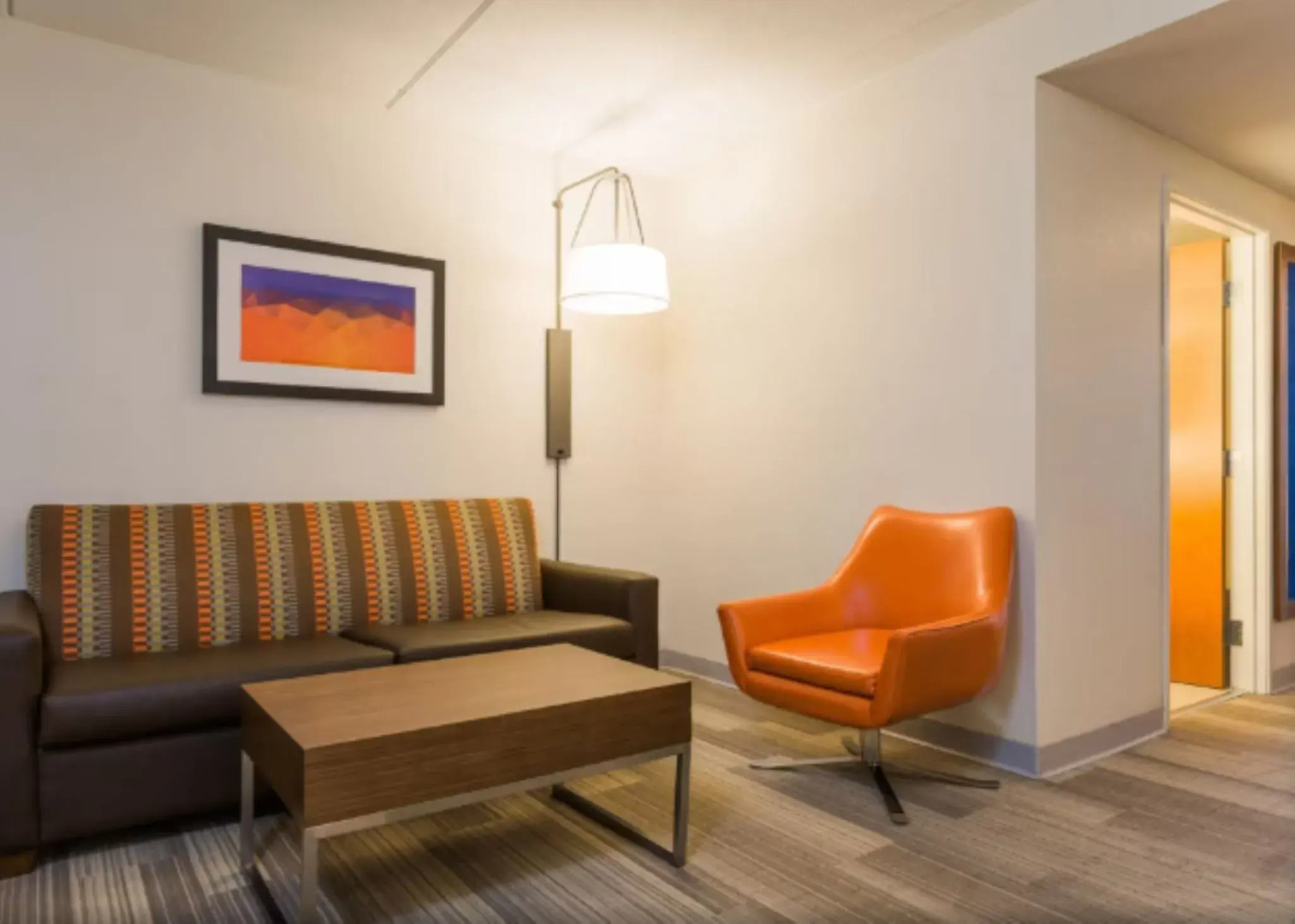 Holiday Inn Express and Suites - Petersburg - Fort Lee by IHG