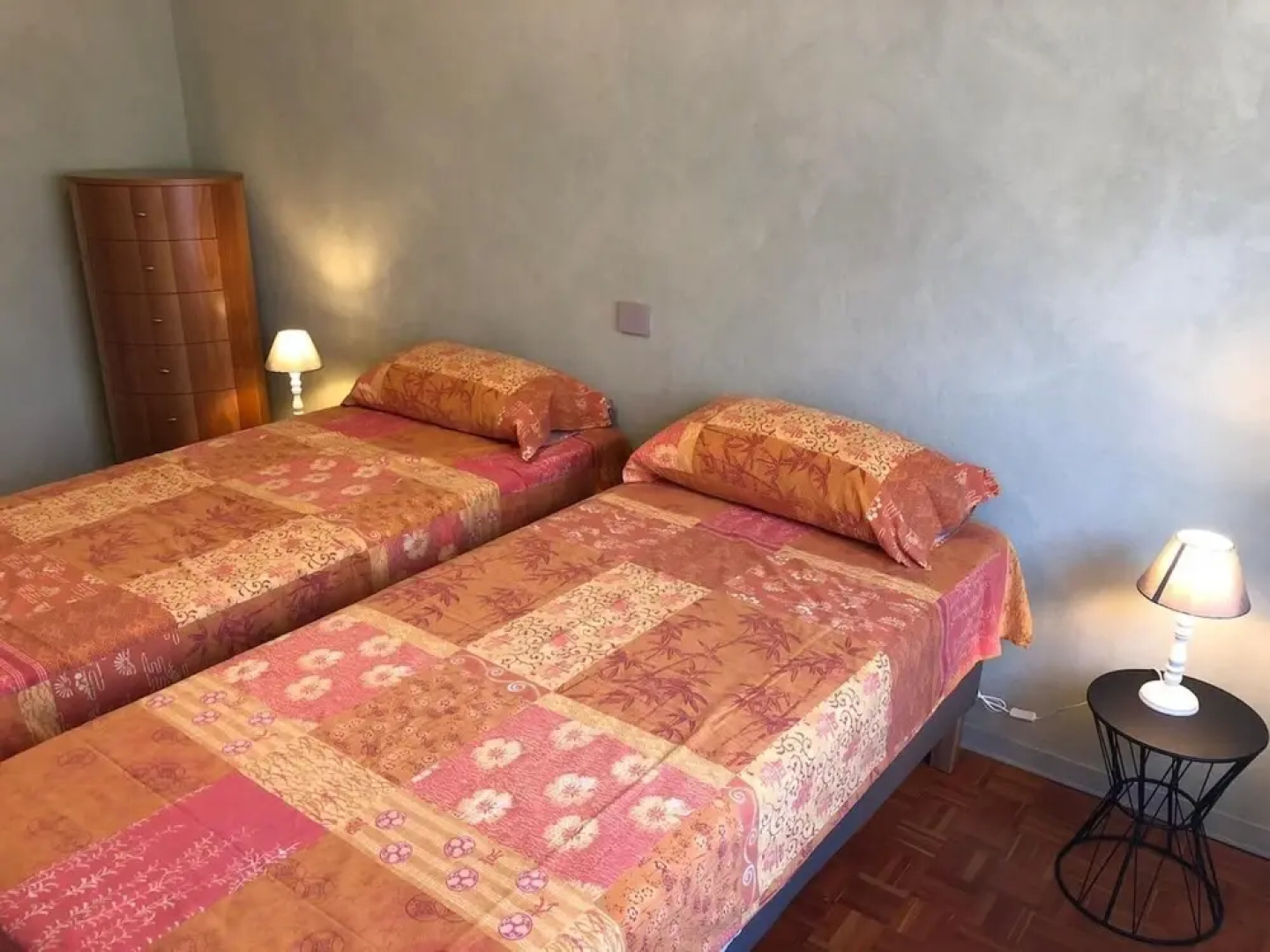 Carola A Tastefully Furnished Apartment Lakefront
