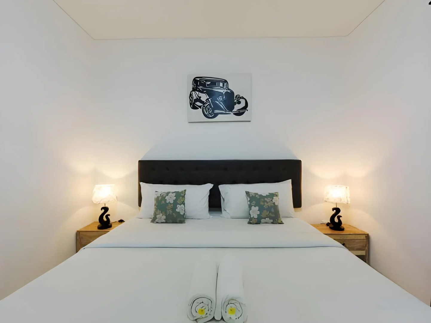 Odika Lovina House and Villa