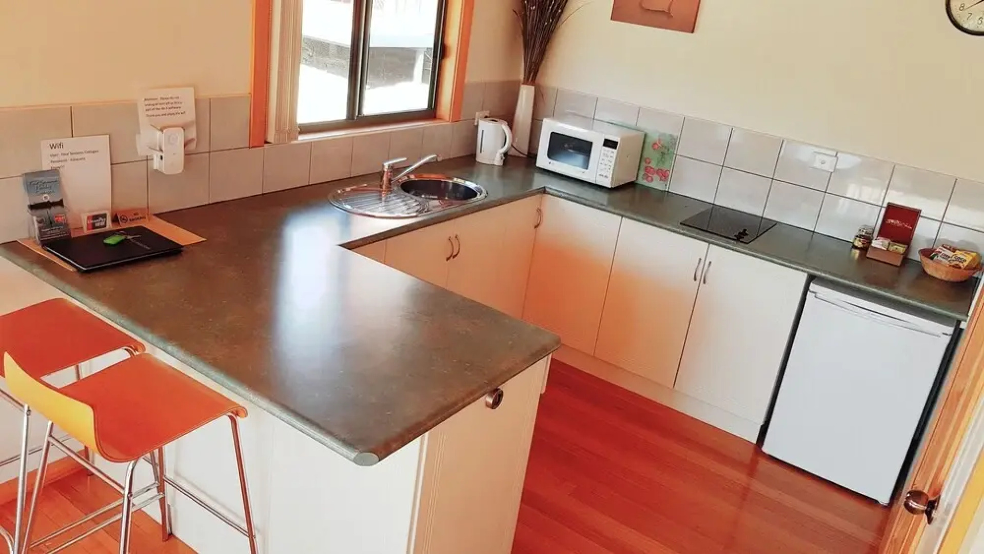 Four Seasons Waterfront Villas