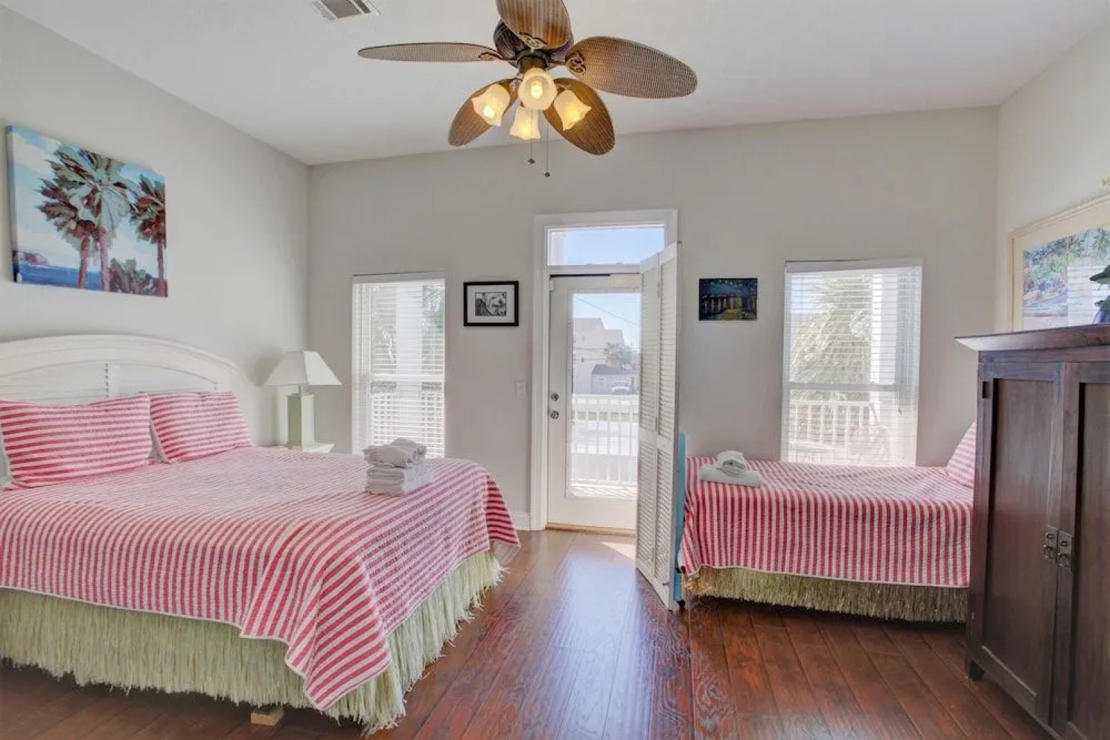 Beach House - Sandy Dreams by Panhandle Getaways