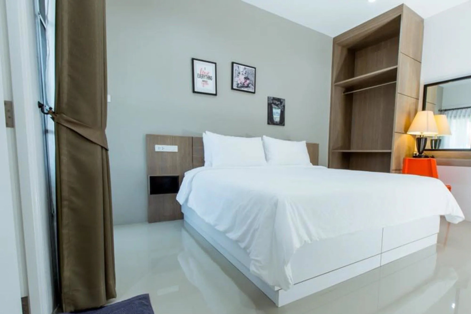 Tanban Mansion (SHA Extra Plus)