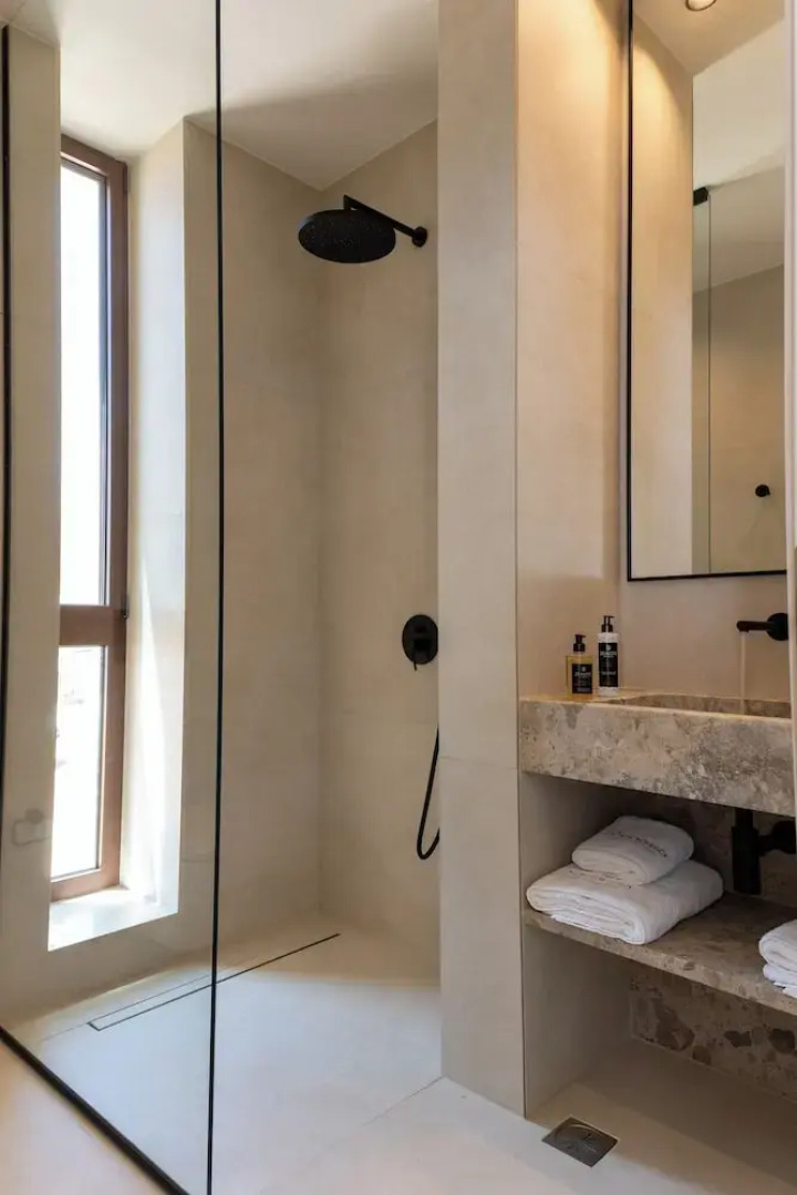 Seanatra Luxury Villas