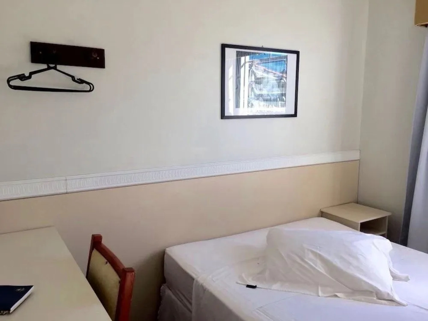 Central Palace Hotel