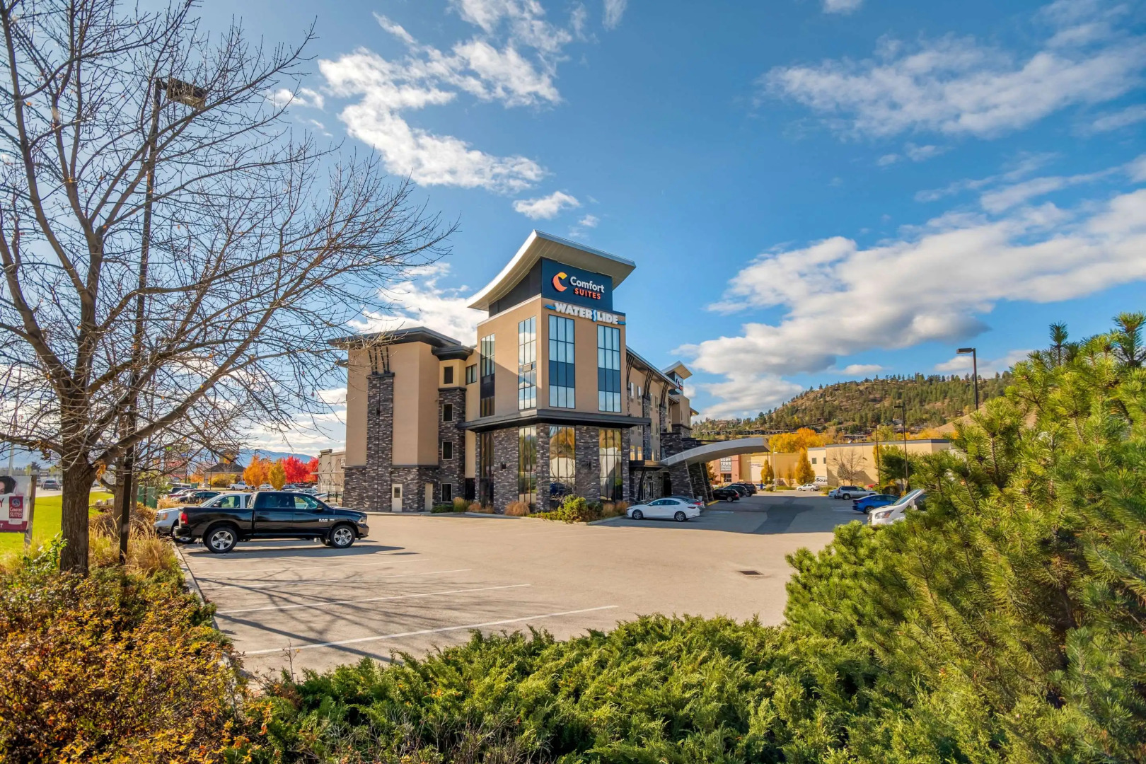 Comfort Suites Kelowna