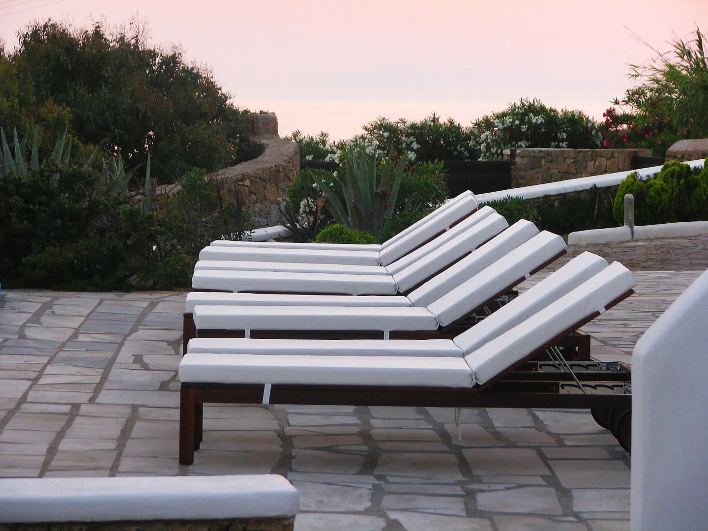 Aeri Villas & Apartments