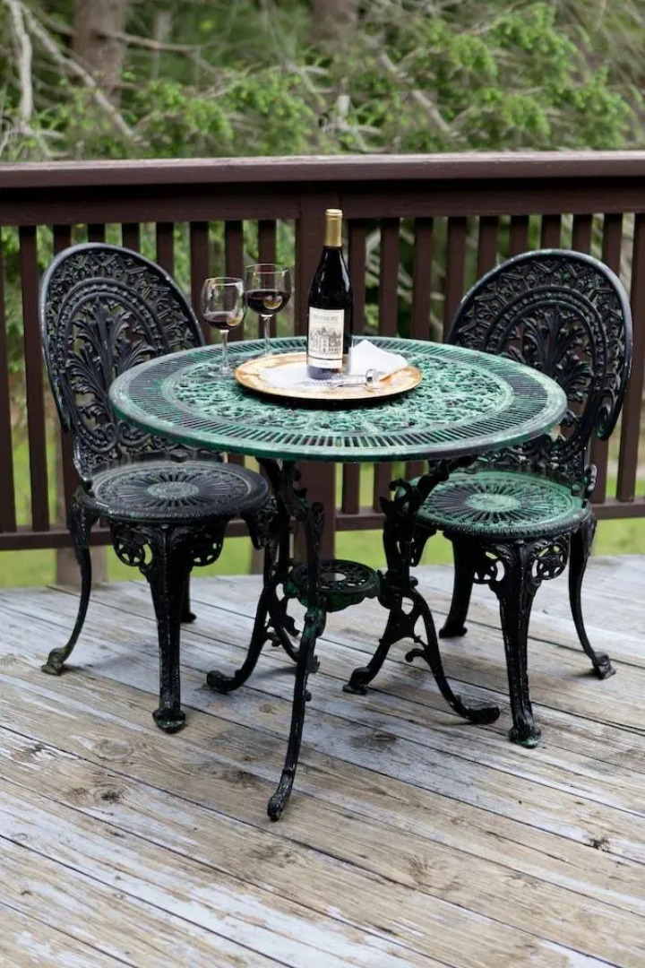 The Reynolds Mansion