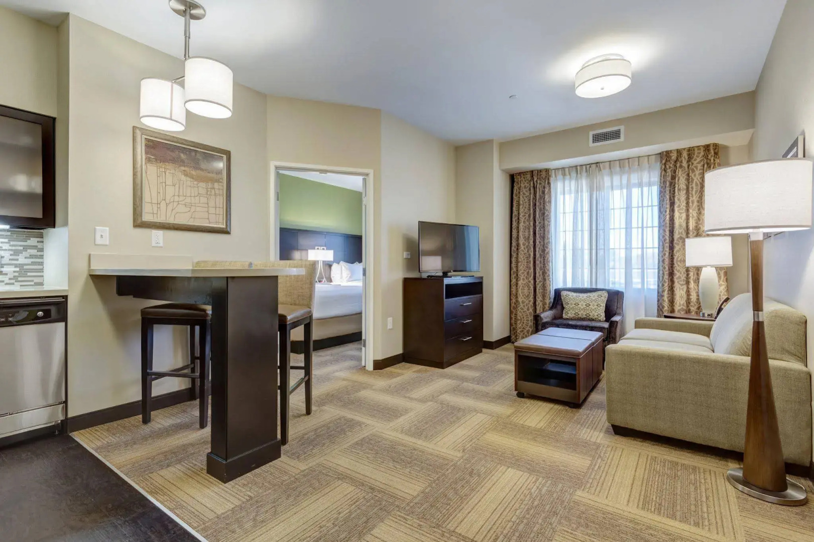 Staybridge Suites St Louis - Westport by IHG