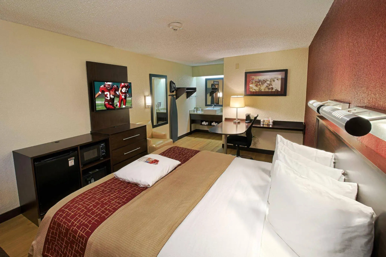 Red Roof Inn PLUS+ Philadelphia Airport