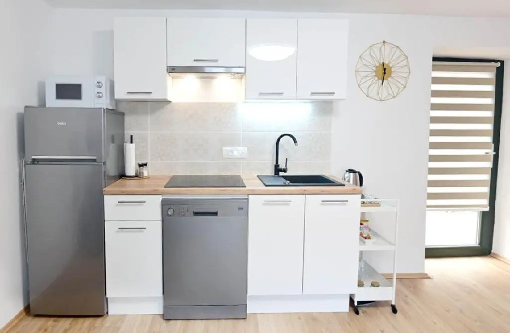 Apartment D & Studio L