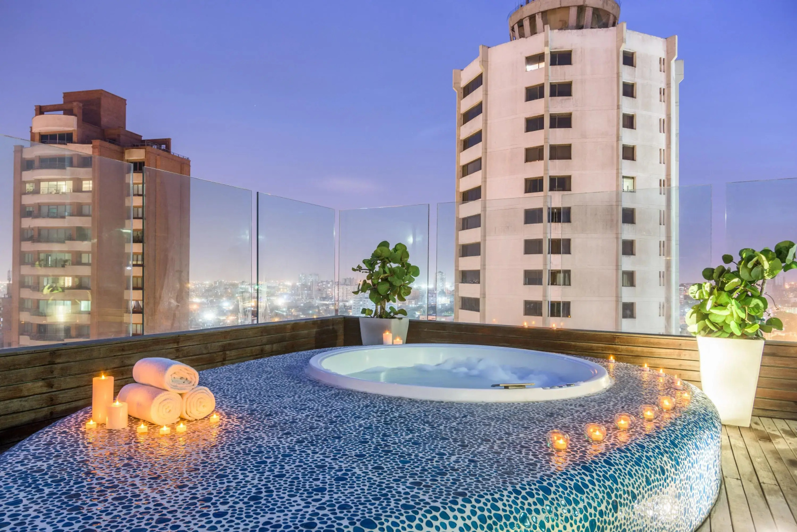 NH Collection Barranquilla Smartsuites Royal