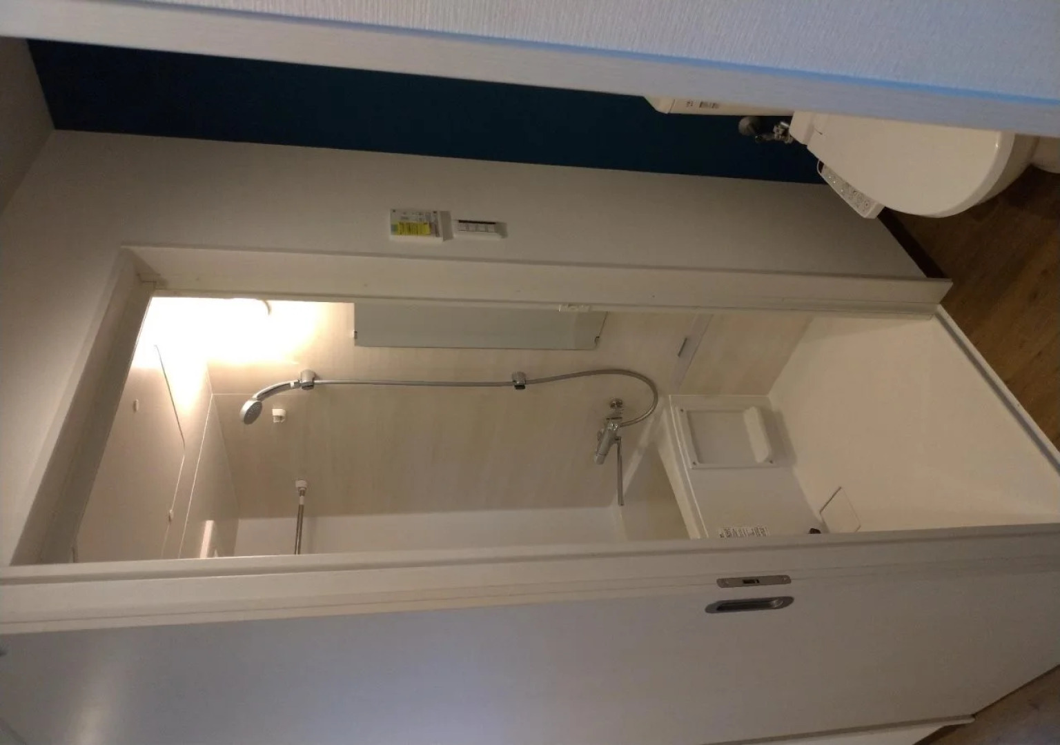 Mr.KINJO inn in front of Children Medical Care Center