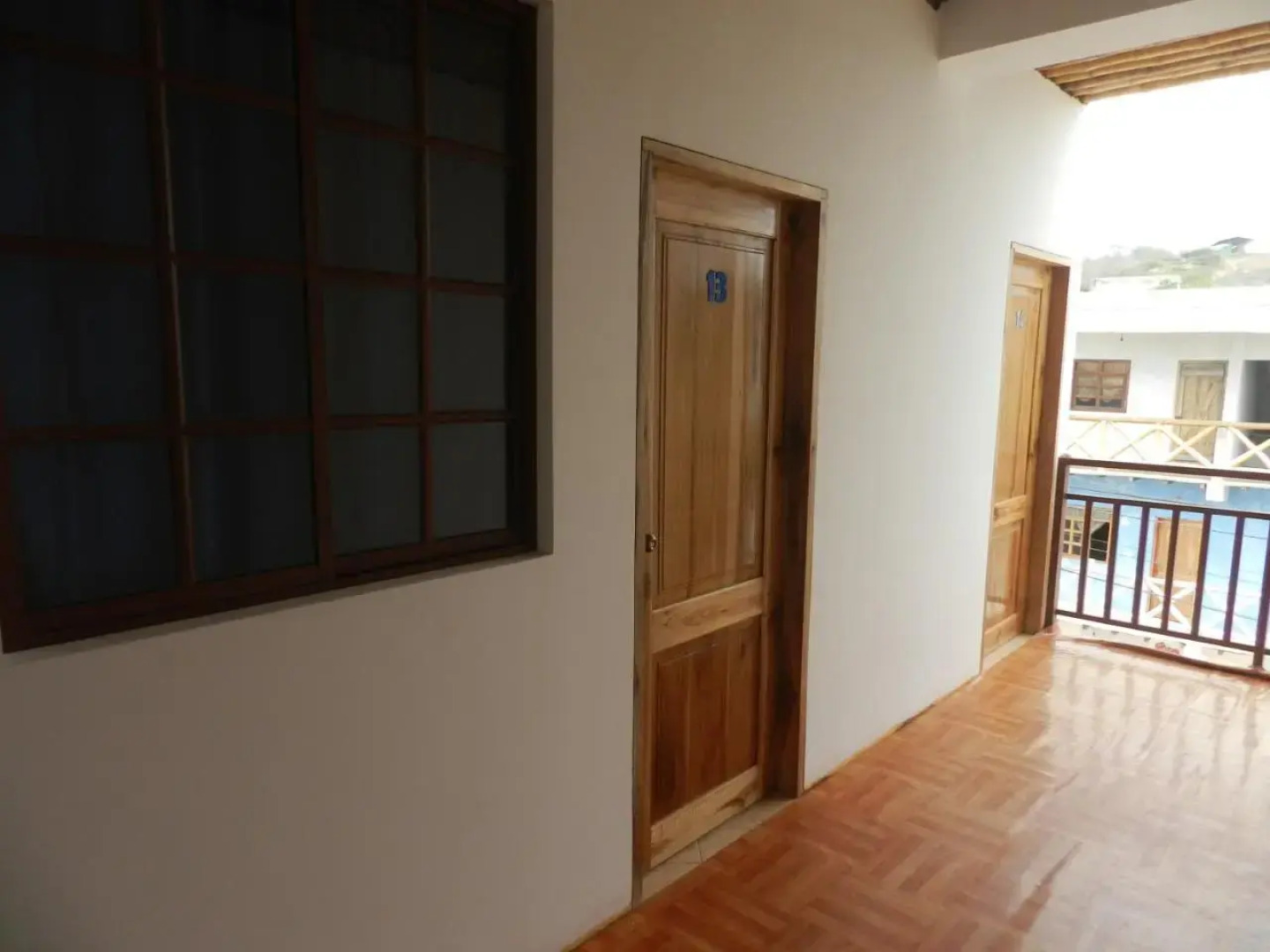 Hostal Yaku Montañita