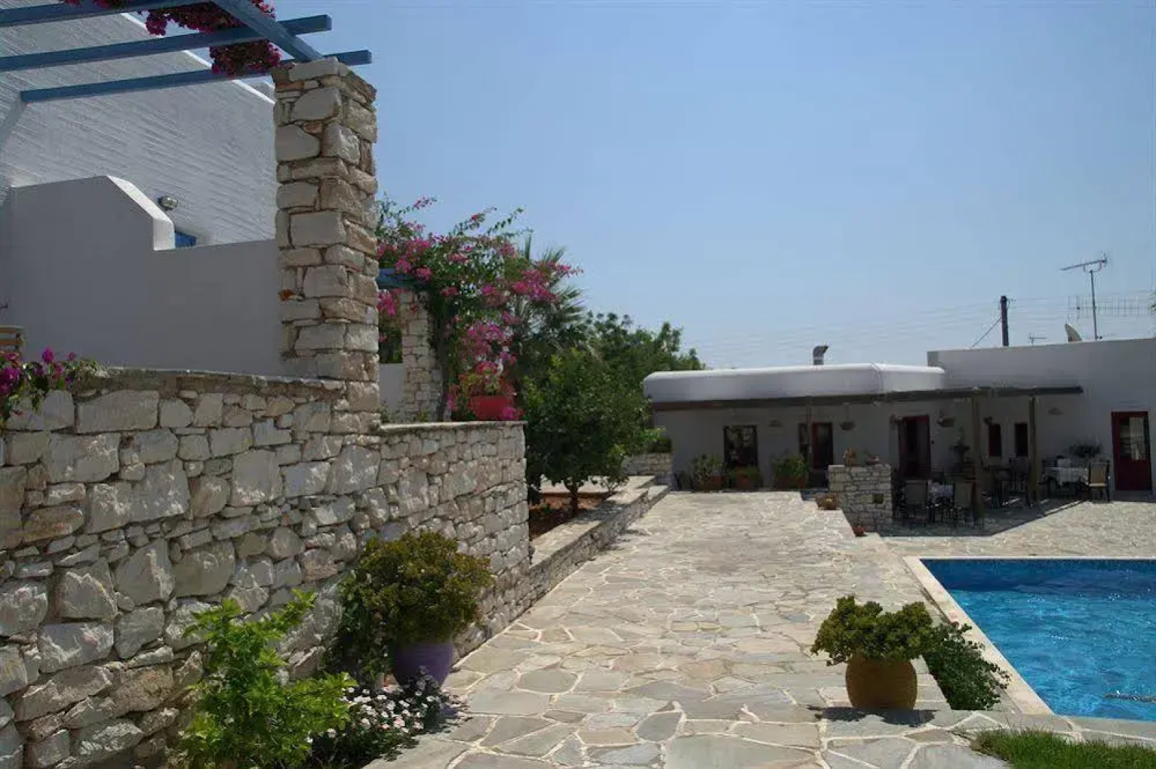 Drios Paros Luxury Hotel