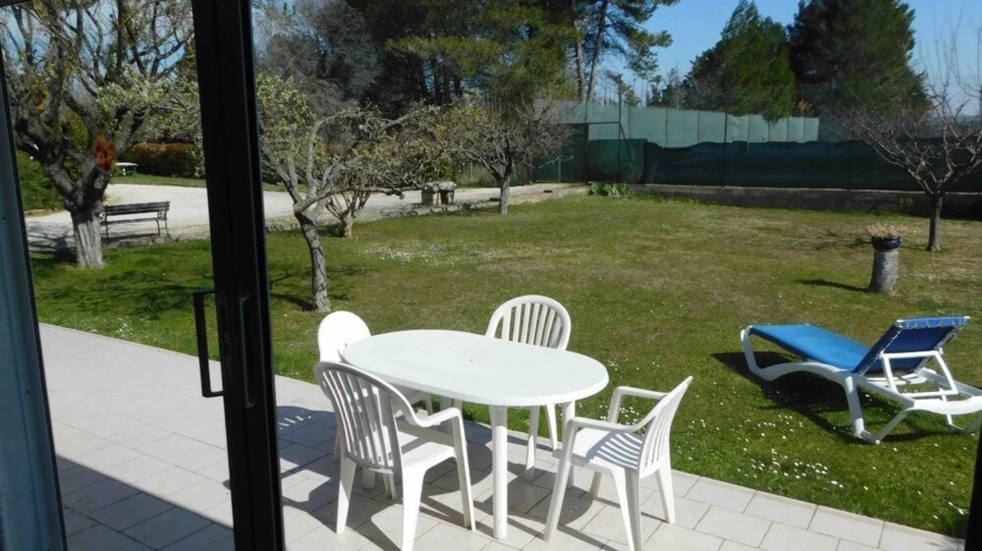 Les Bougainvillees Les gîtes