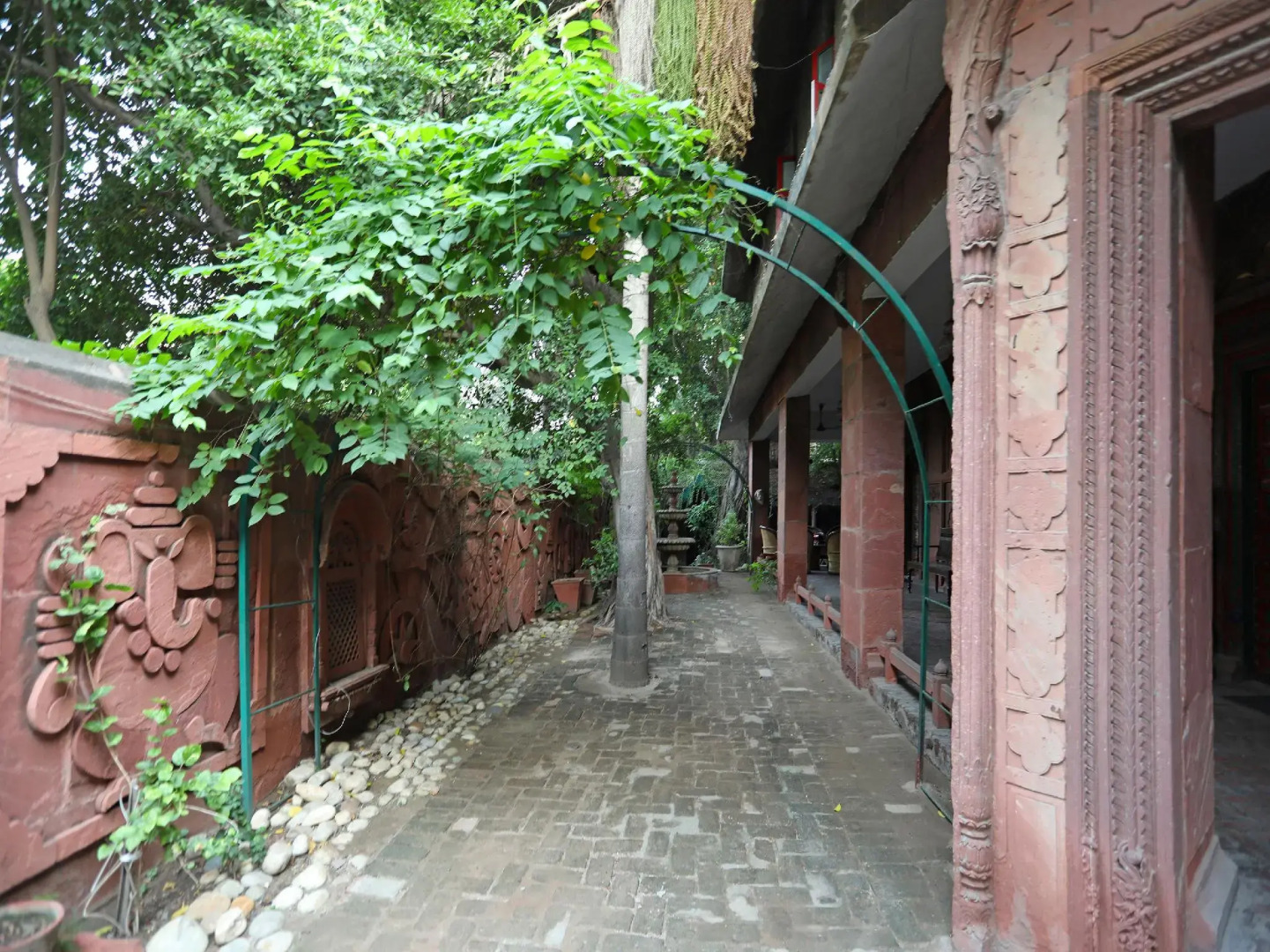 Oyo 1427 Hotel Malhar Haveli