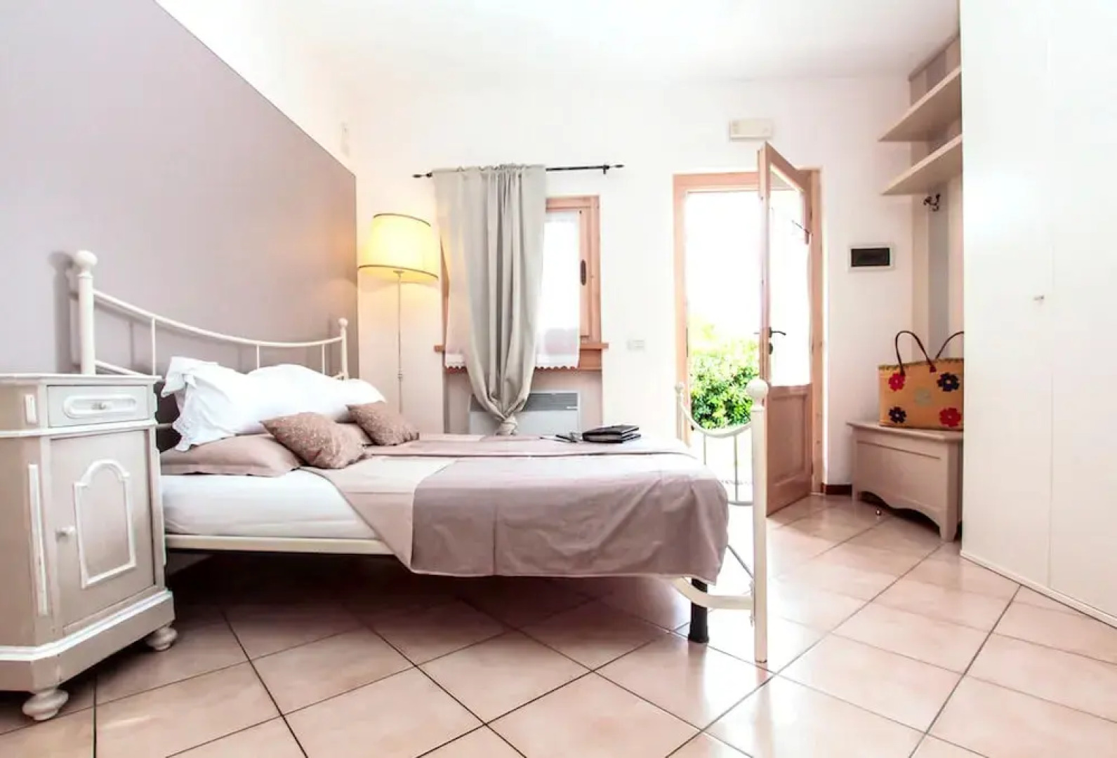 Apartment With one Bedroom in Lonato Del Garda, With Wonderful Lake View, Pool Access, Enclosed Garden - Near the Beach