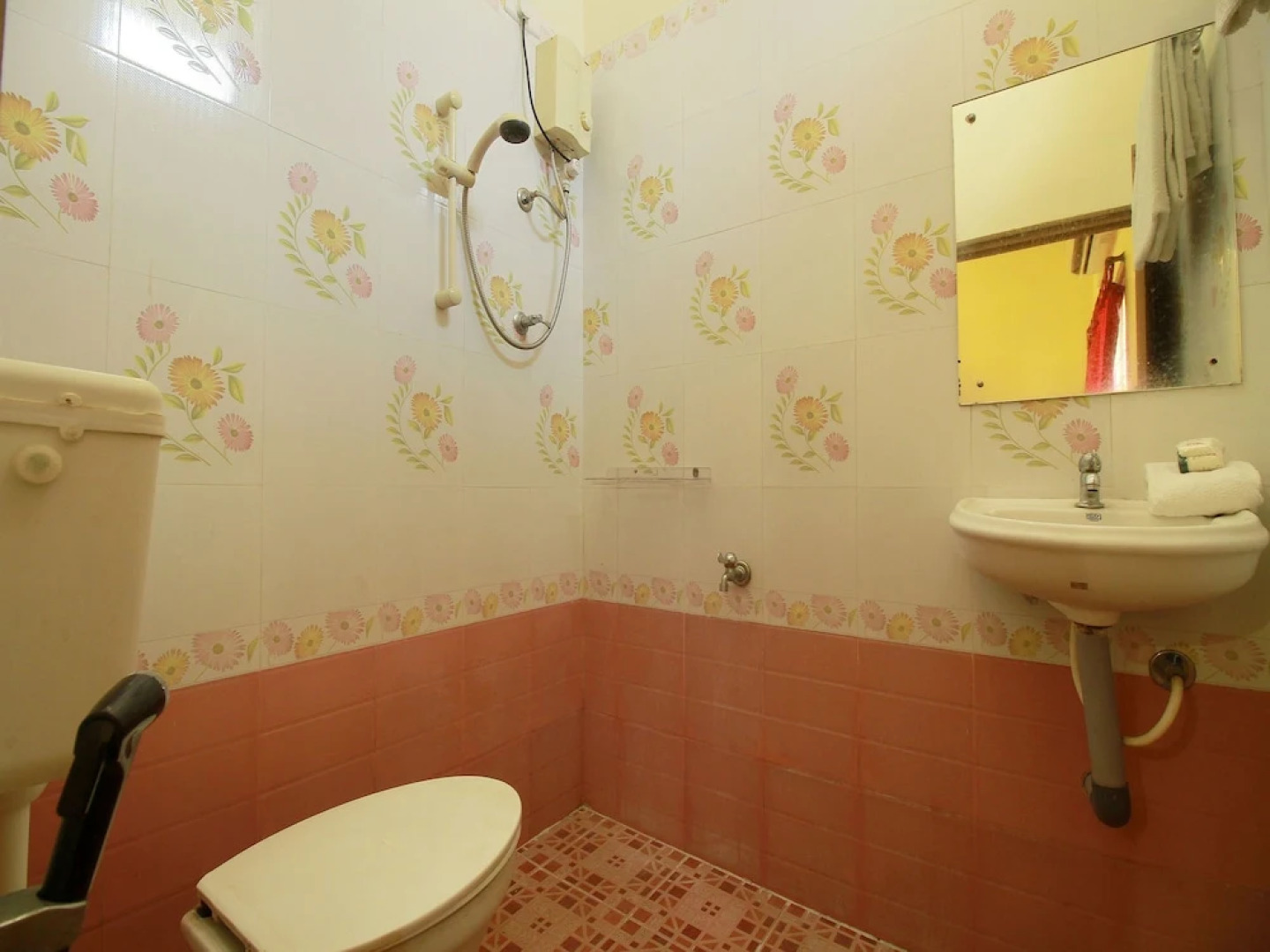 OYO 13009 Whitesands Guest House