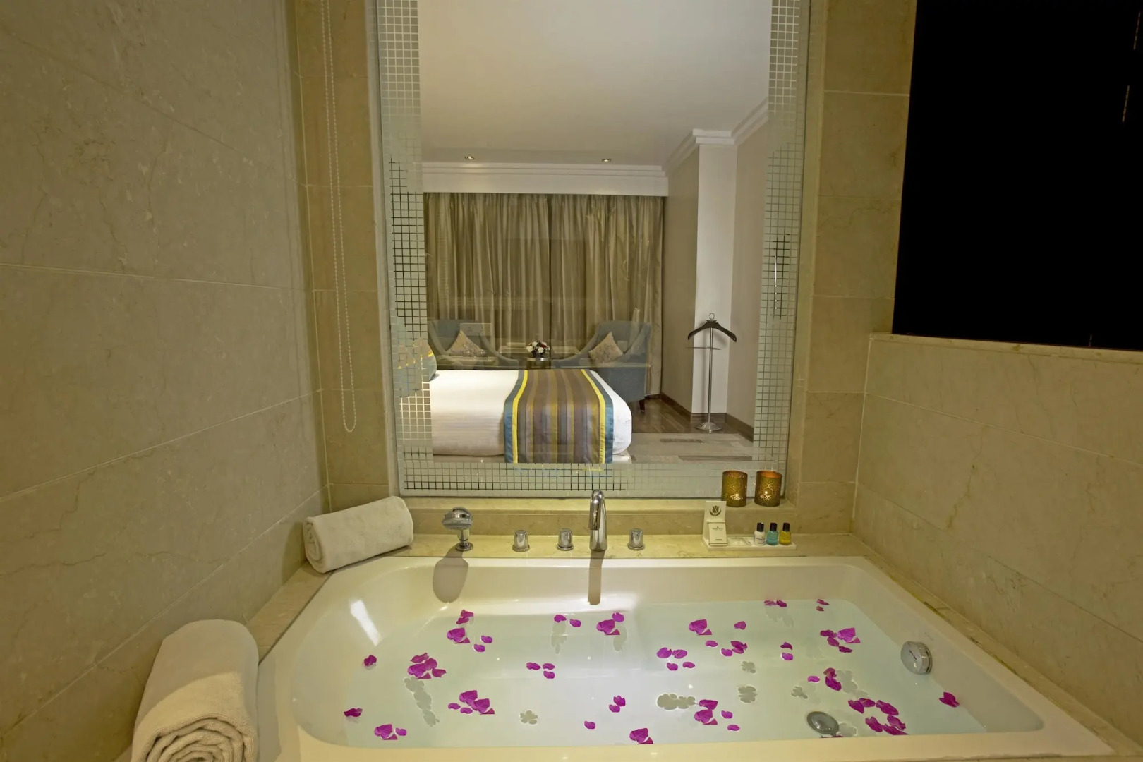 Golden Tulip Chandigarh, Panchkula