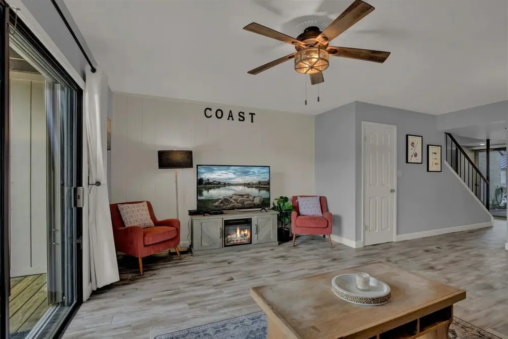 Fishermans Friend! - Coastal Condo - Views Await!