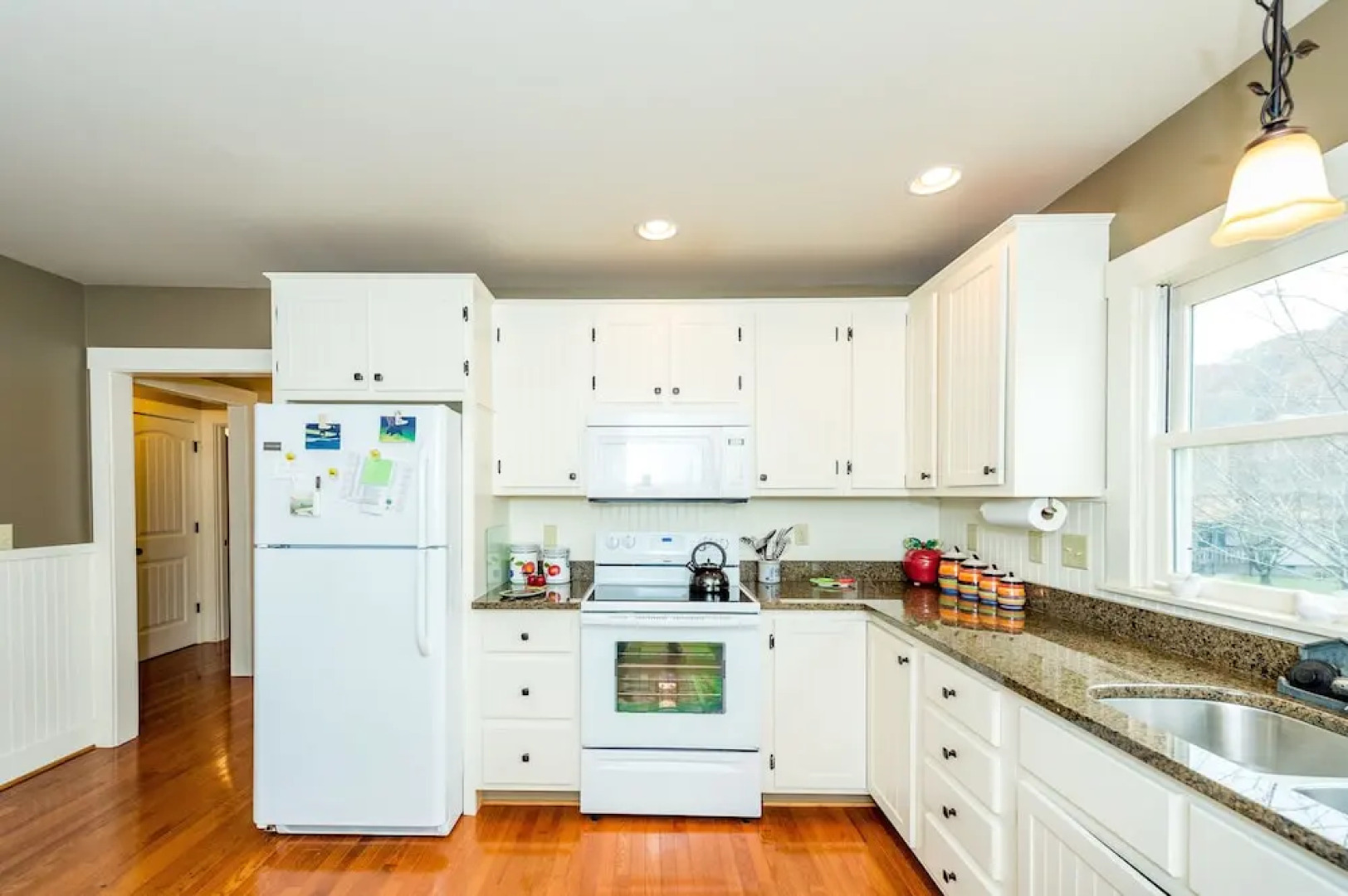 205 Kerlee Heights Home