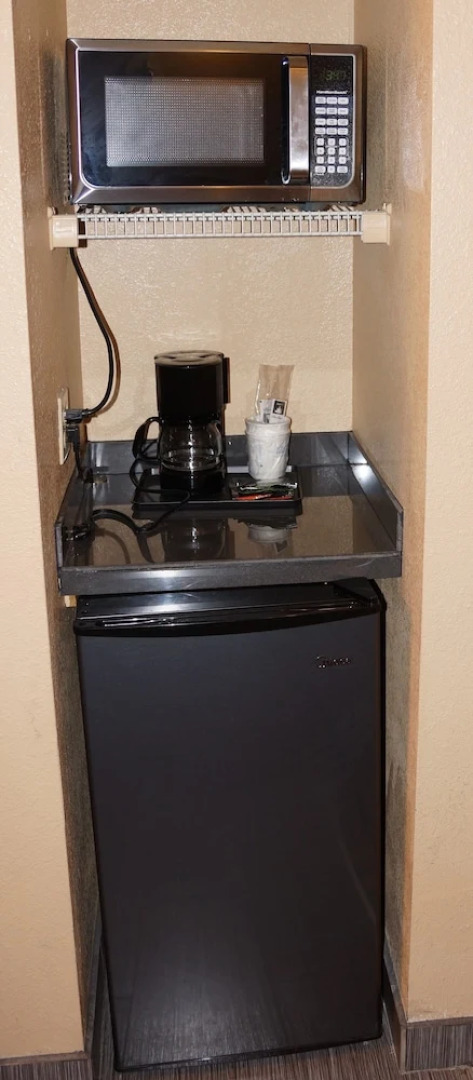 Super 8 Farmers Branch/north Dallas