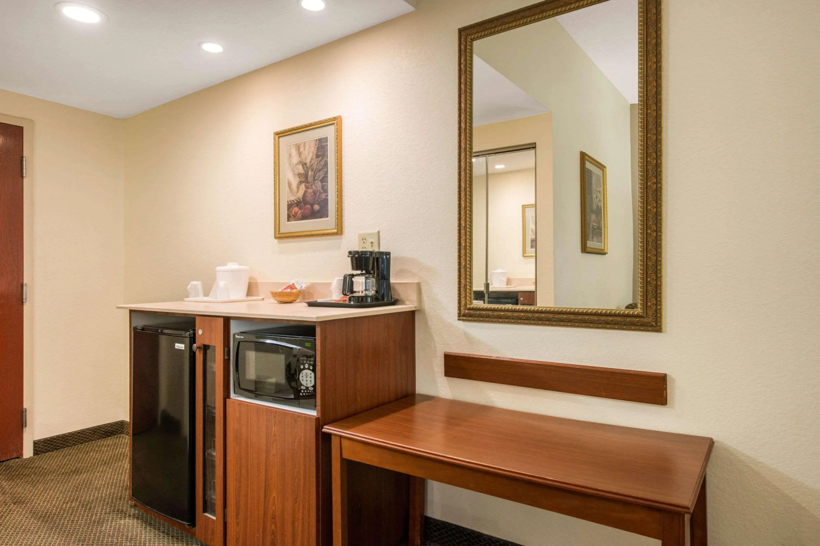 Quality Inn & Suites Tarpon Springs South