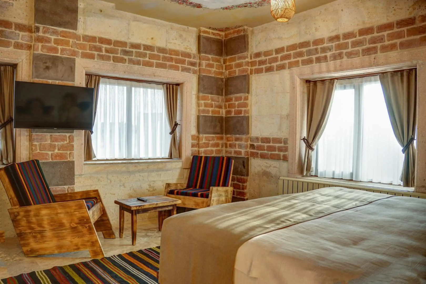 House 1938 Special Cave Hotel