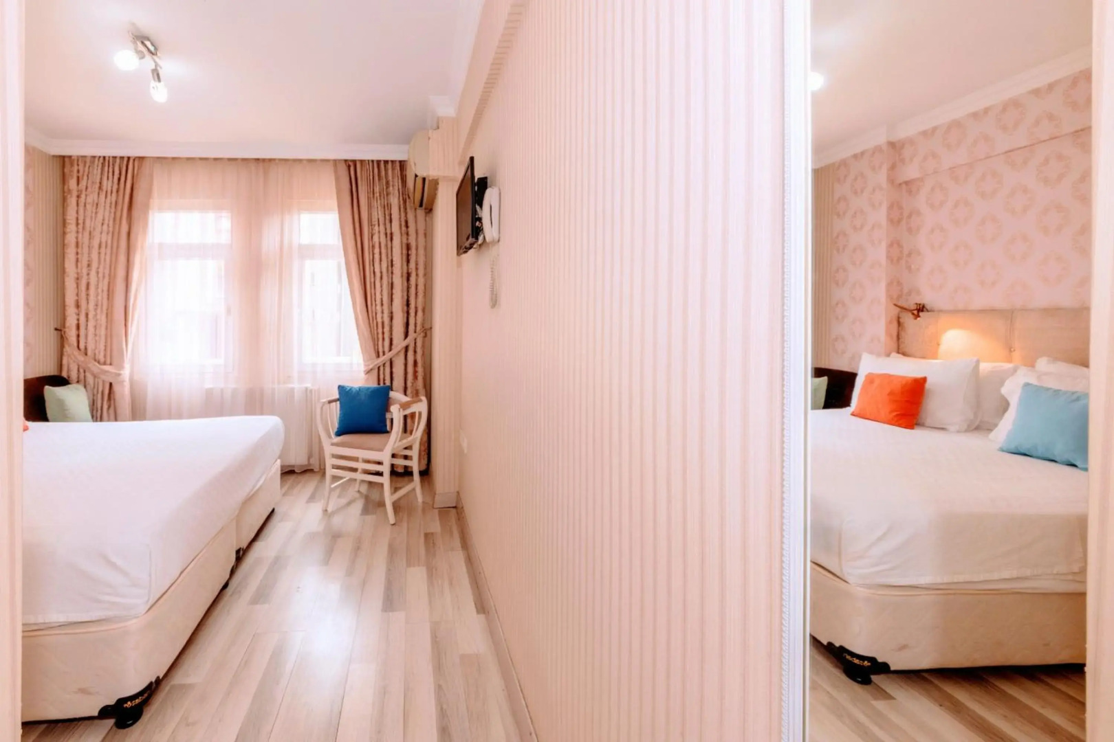 Walnut Shell Hotel