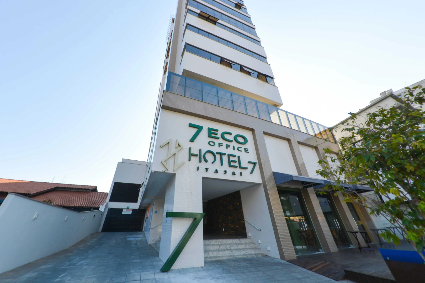 Innovare Slim Hotel Itajaí