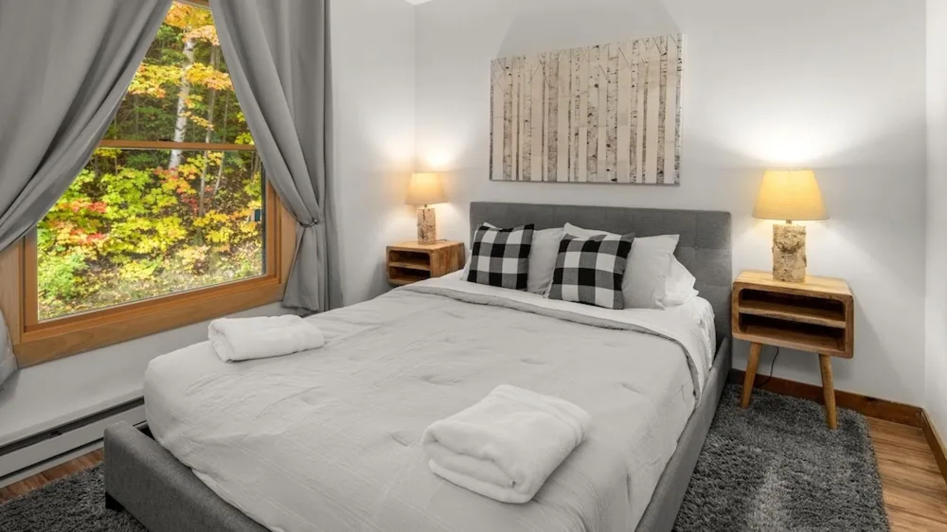 57 North Lynx 3 Bedroom Condo by RedAwning