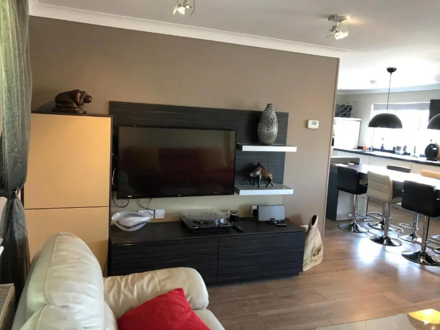 9 the Coach House in Rye