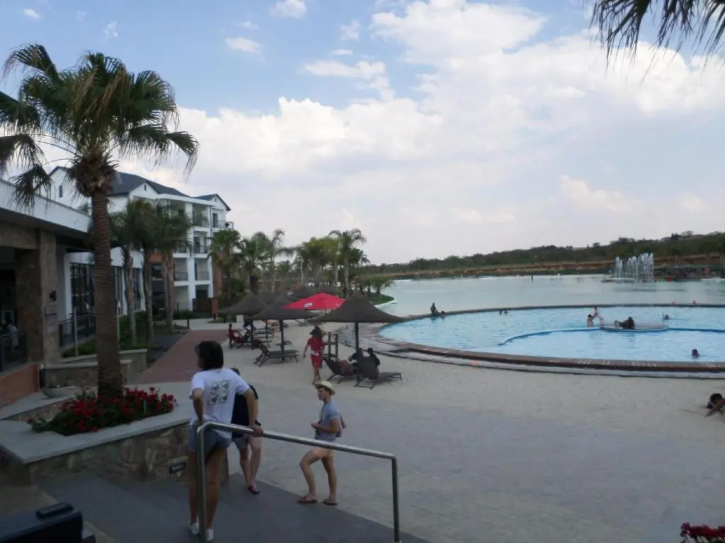 The Blyde Crystal Lagoon Cologne3