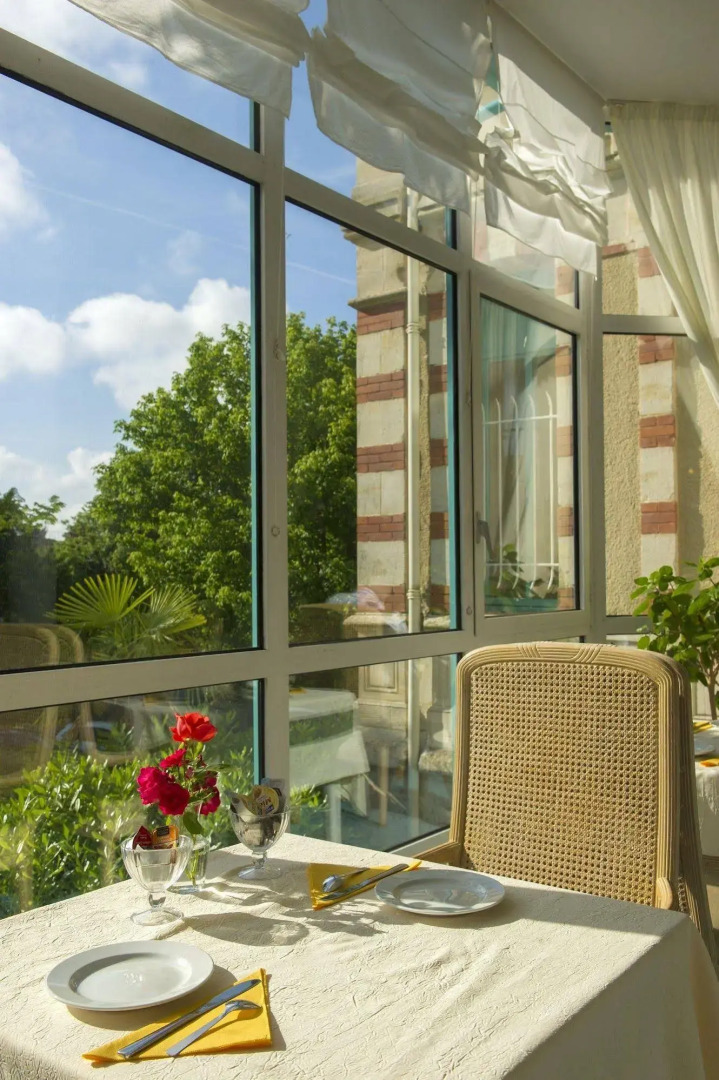 Résidence de Tourisme Vacances Bleues Villa Régina