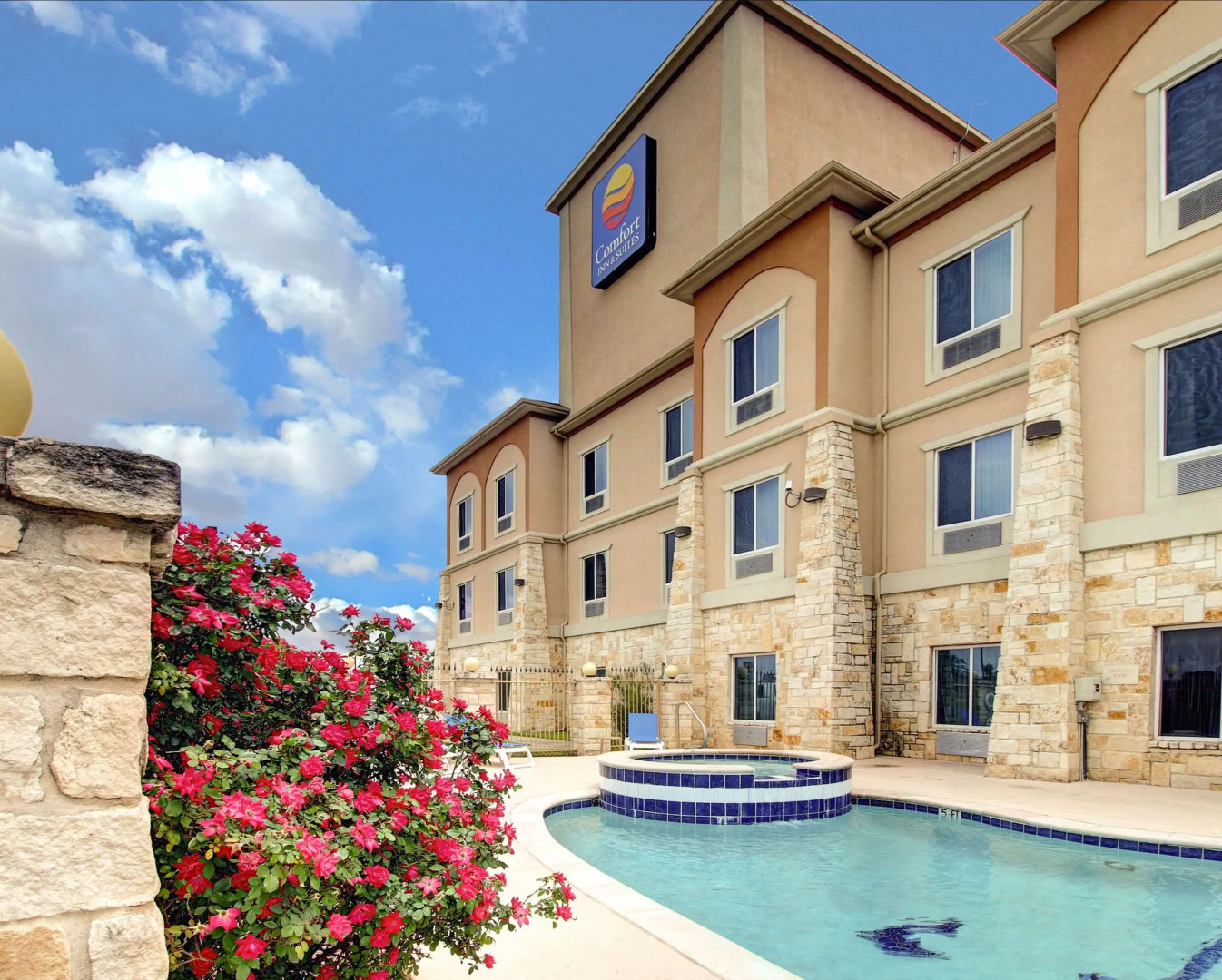 Comfort Inn And Suites Alvarado