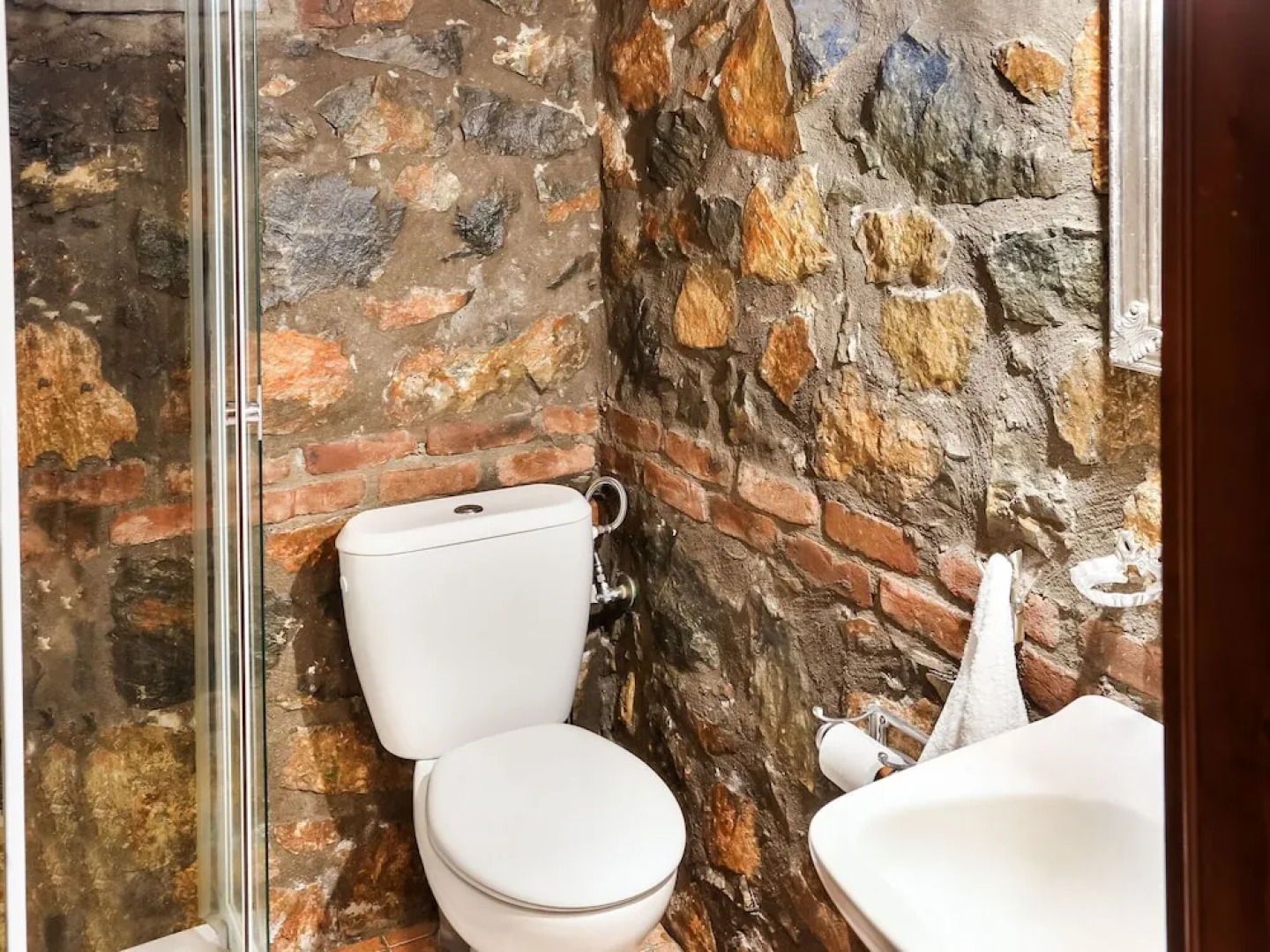 Exotic Holiday Home in Pella with Garden