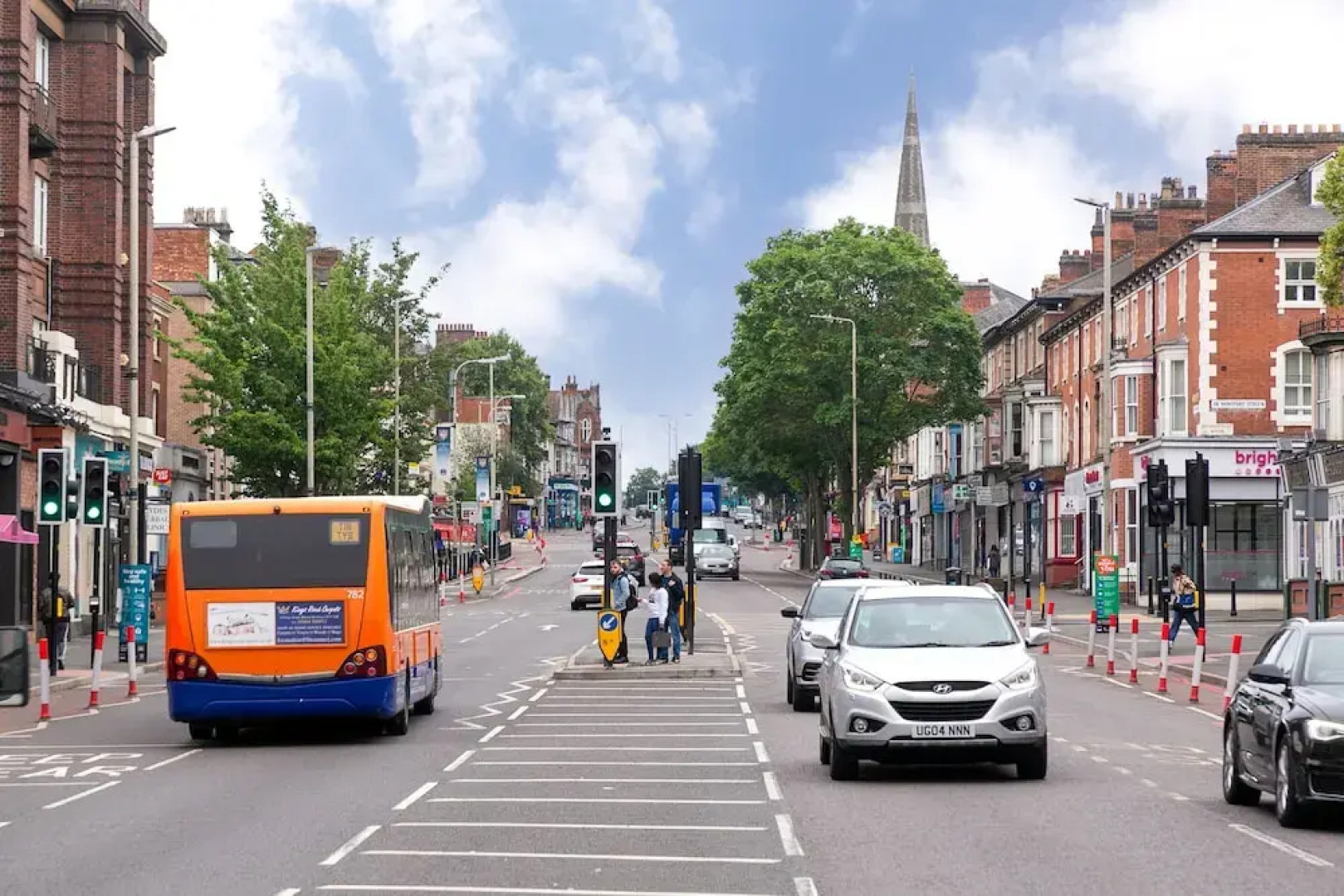 Leicester's Lyter Living