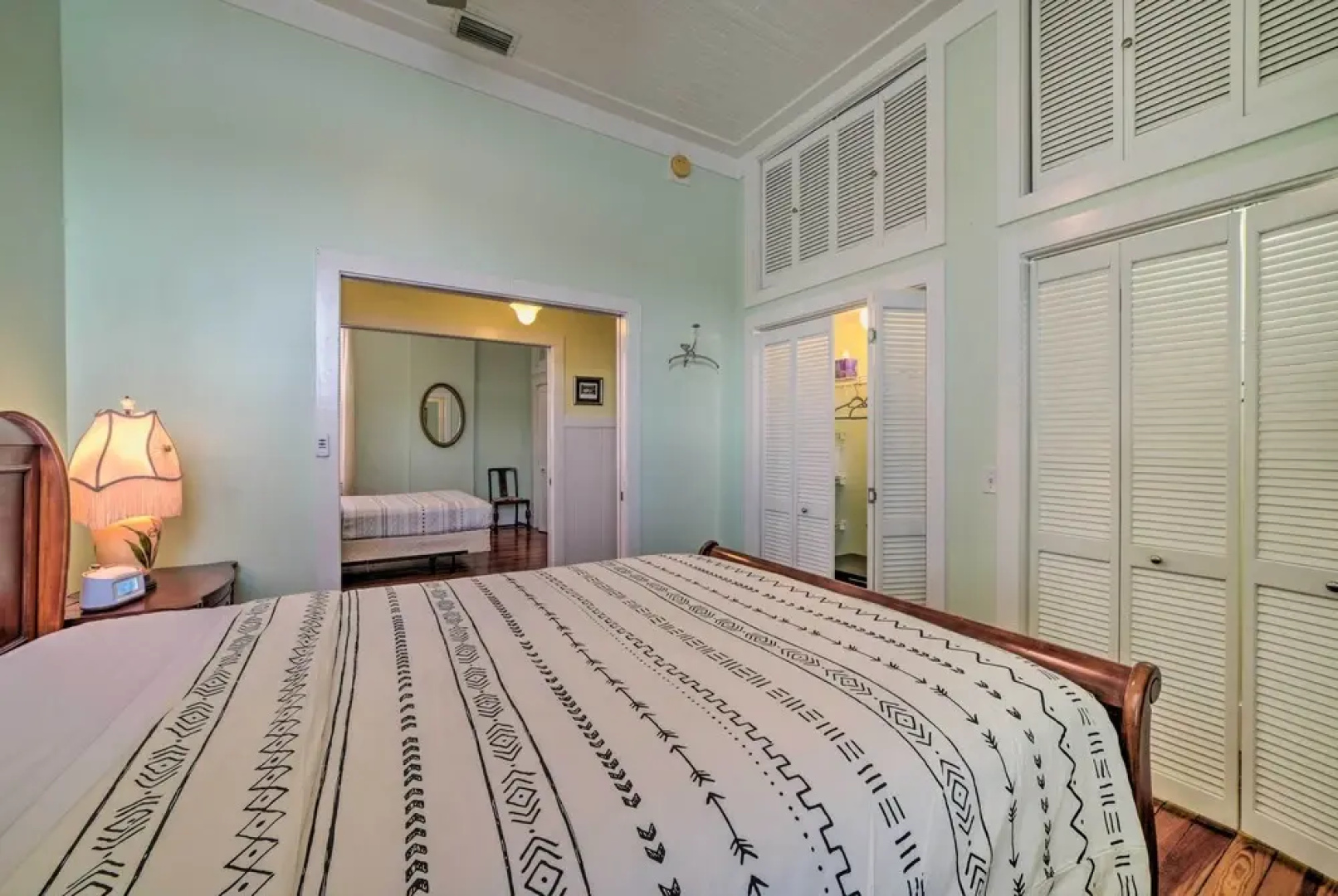 Charming Defuniak Apartment in Historic Dtwn!