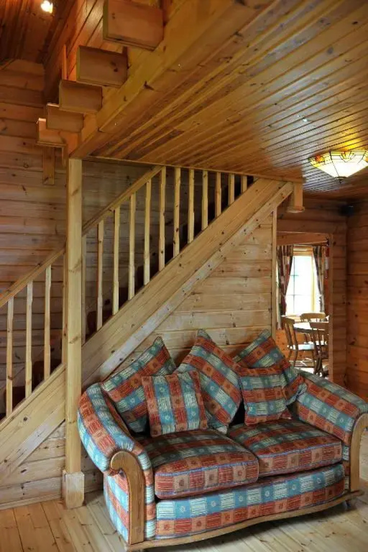 Ardlui Self Catering Lodges on Loch Lomond Being Dubchcraig