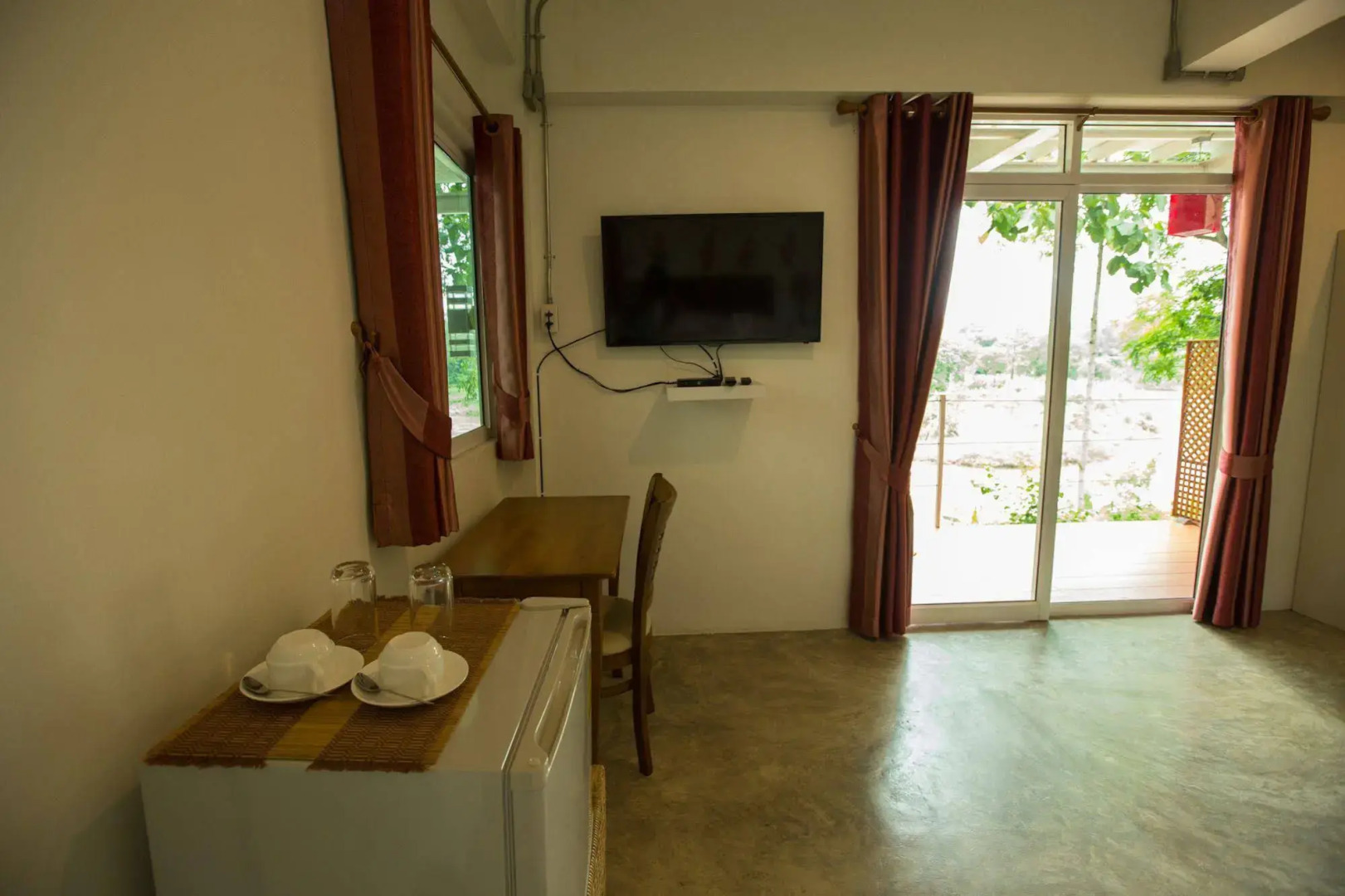 Nan De Panna Riverside Homestay