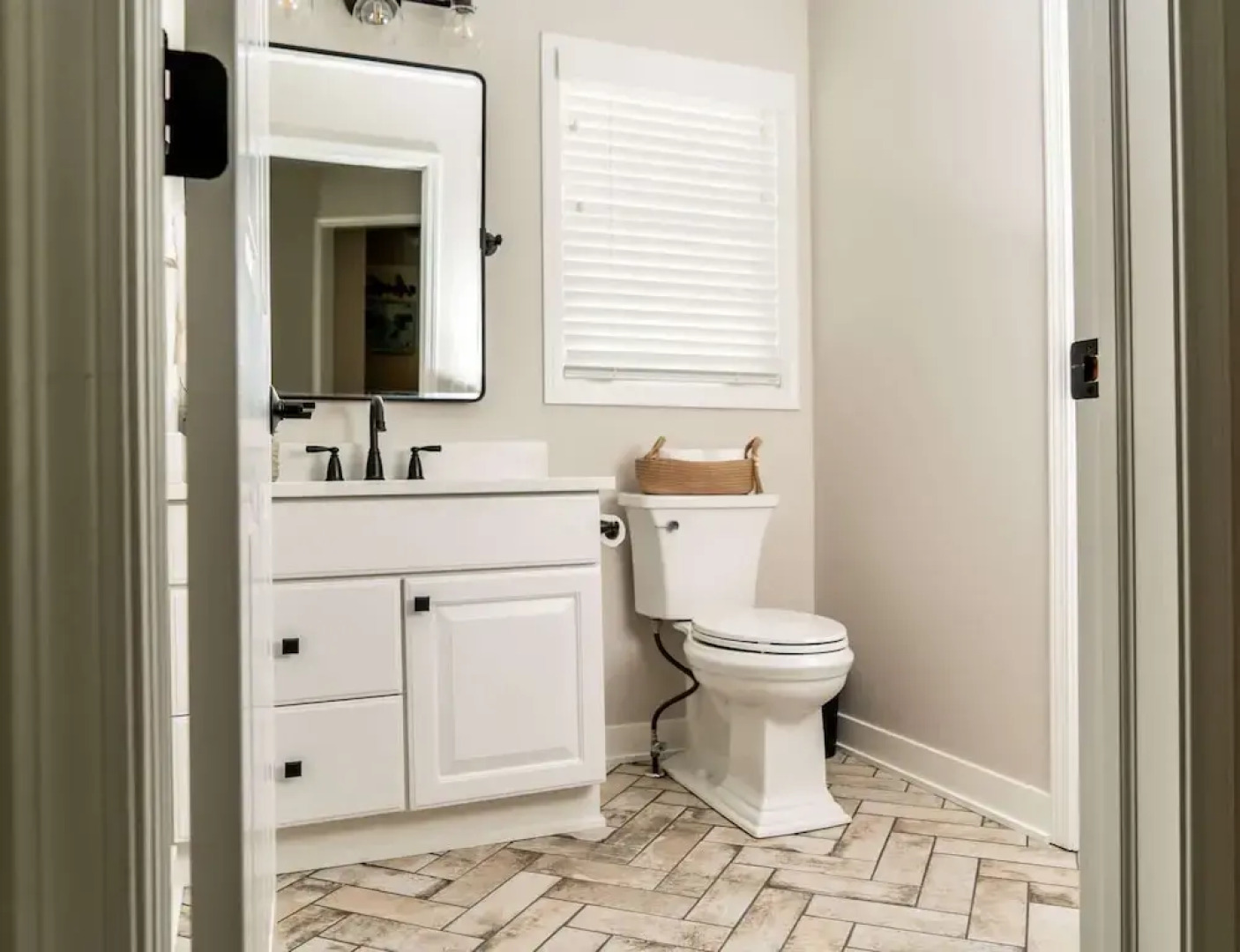 Tranquil Family Retreat - for 10!