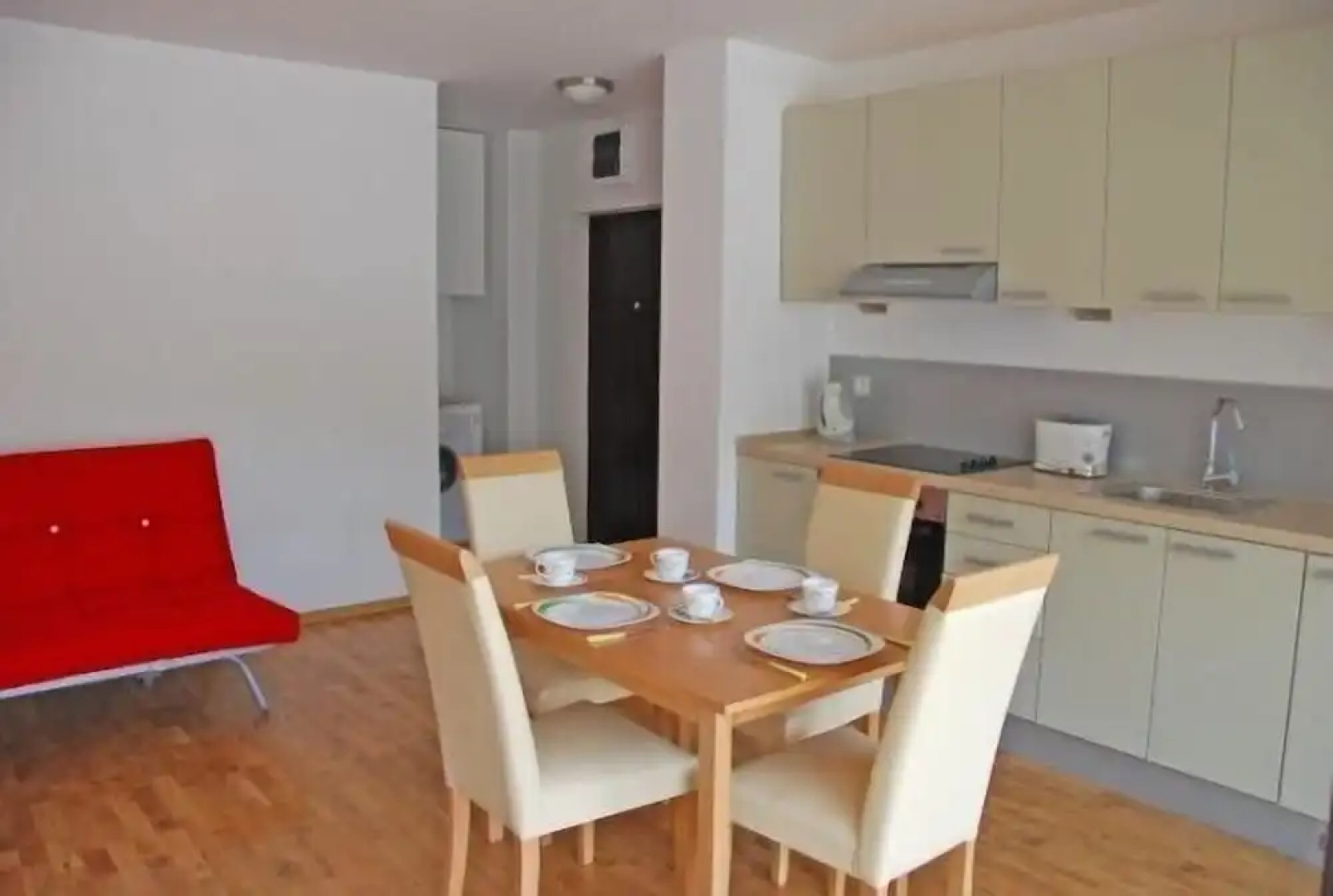 Blue Horizon Apartments