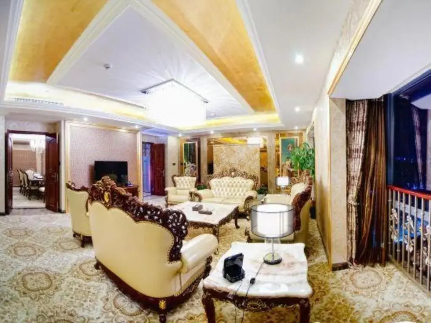 Royal Duke Cherrabah Hotel Zhongshan