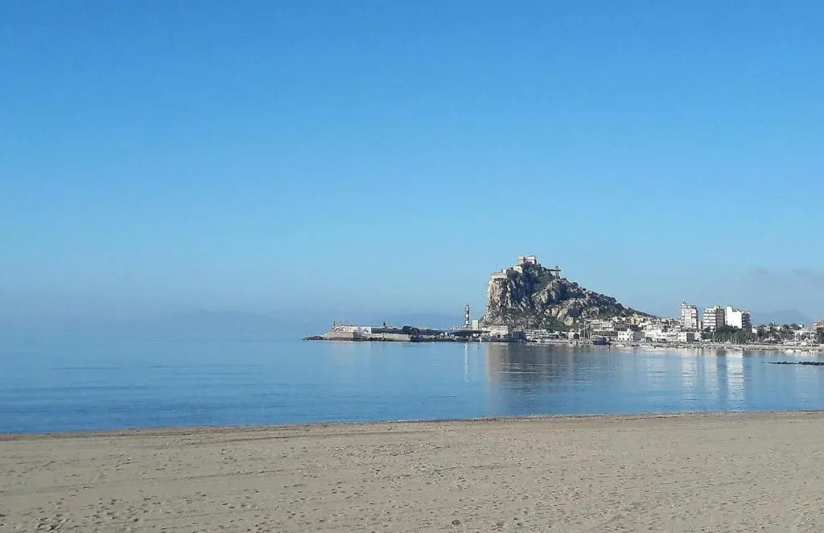 Aguilas Residencial El Cedro BID2