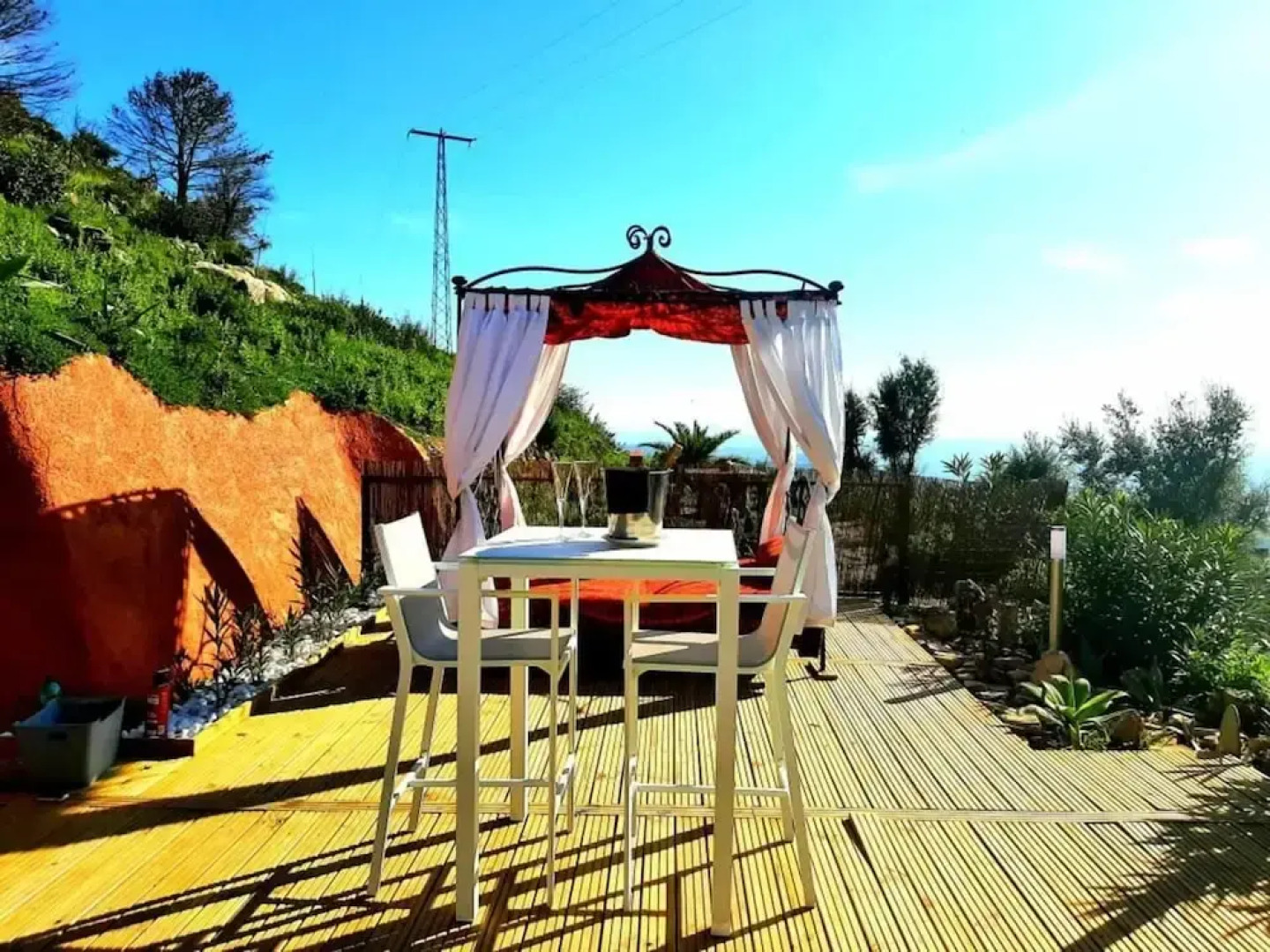 1 Bed, Sleeps 2, Tennis, Pool, Sauna