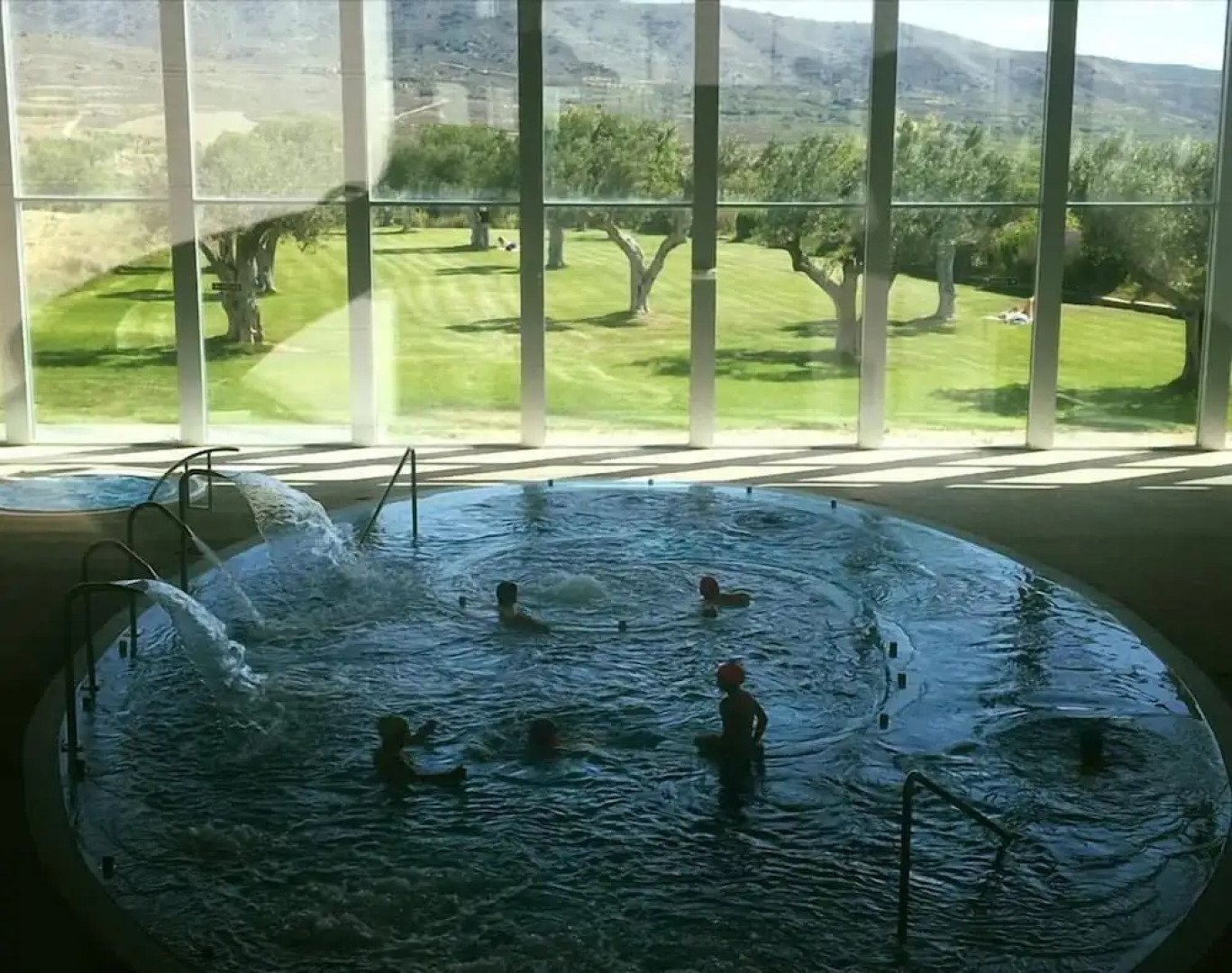 Balneario De Gravalos