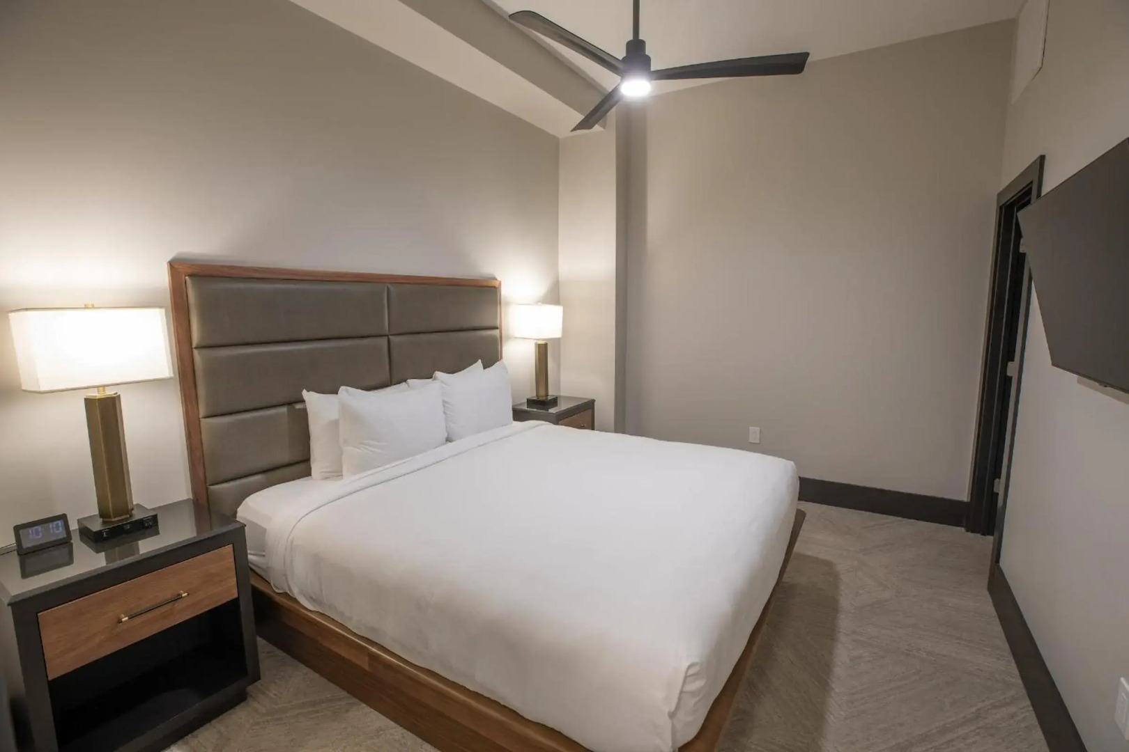 The Bee Hotel Danville