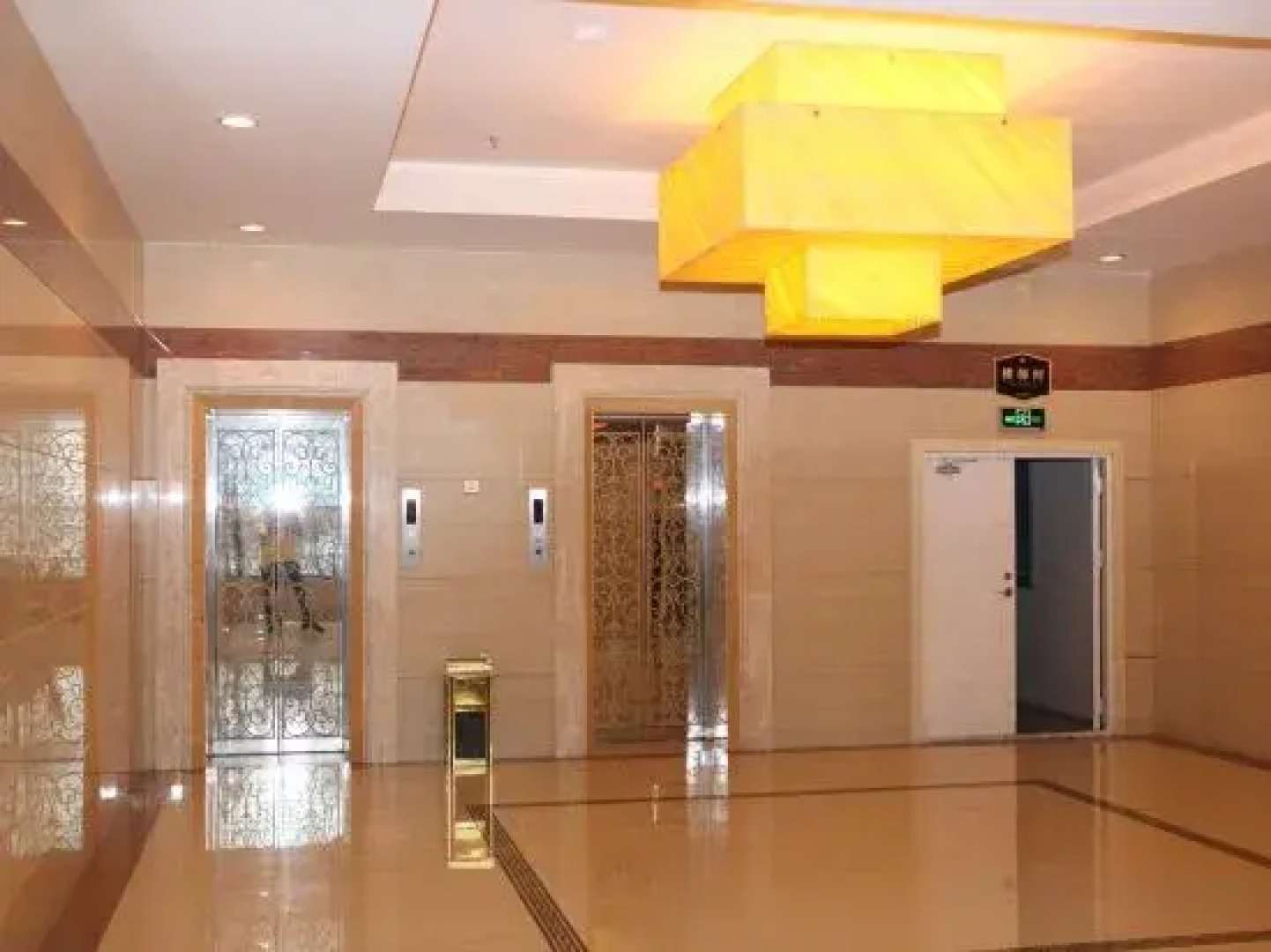 Tianxing Hot Spring Business Hotel